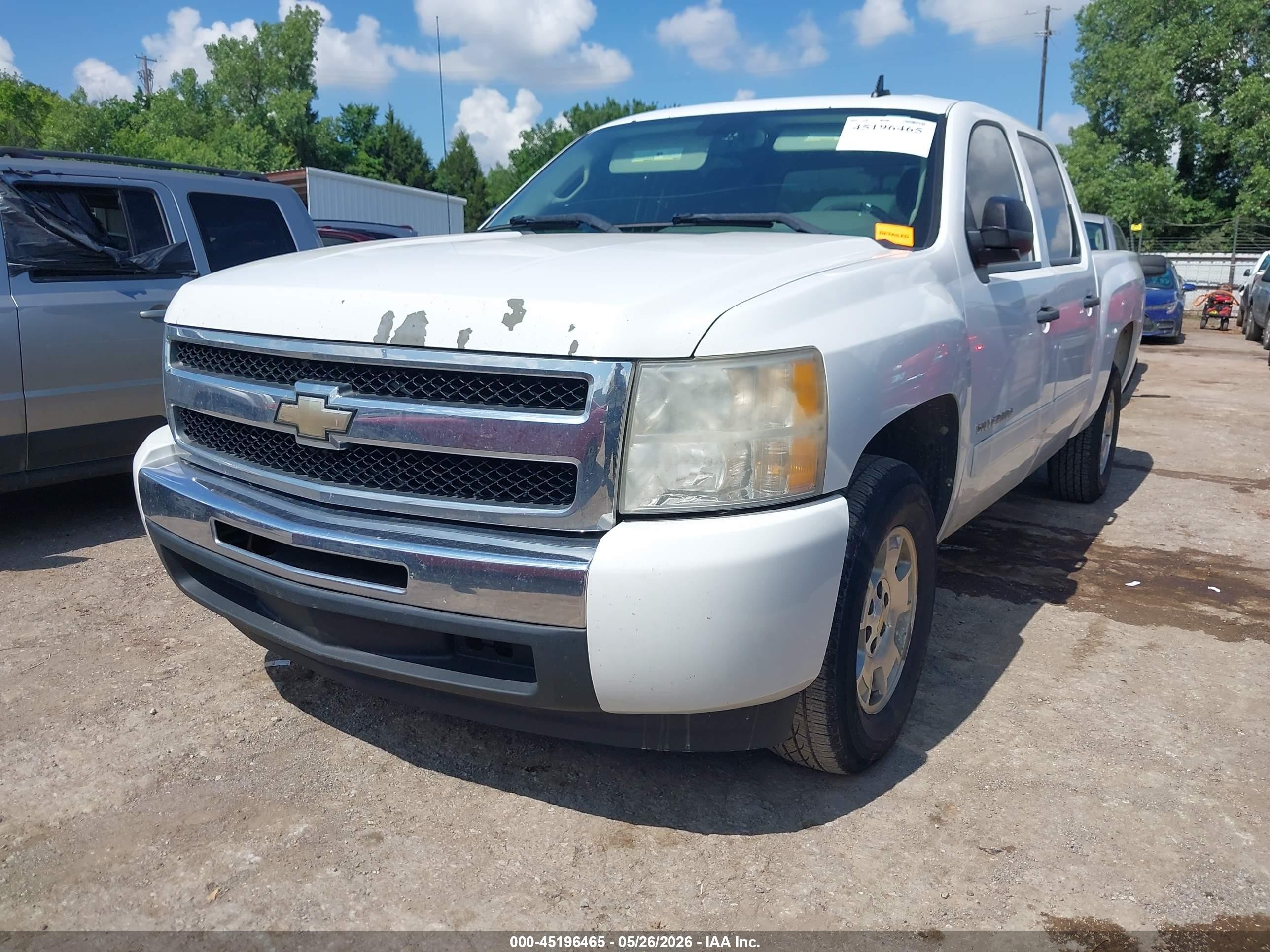 2010 Chevrolet Silverado 1500 Ls White vin: 3GCRCREA8AG203610