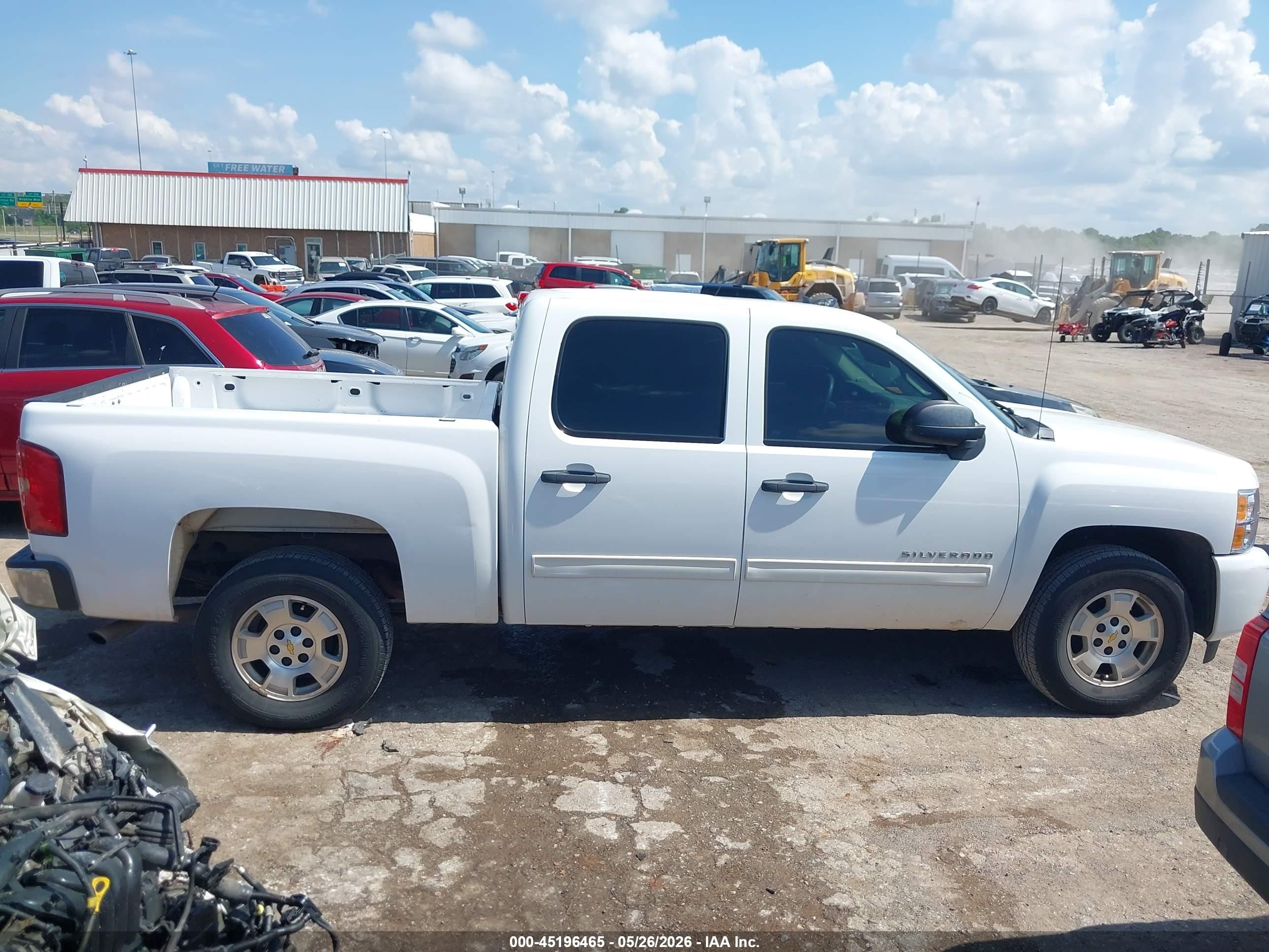 2010 Chevrolet Silverado 1500 Ls White vin: 3GCRCREA8AG203610