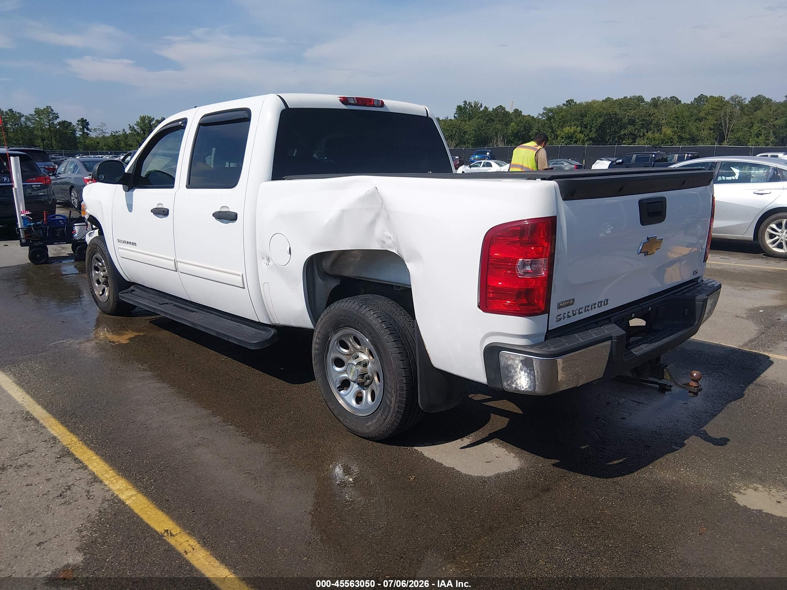 2010 Chevrolet Silverado 1500 Ls Белый vin: 3GCRCREA8AG244786