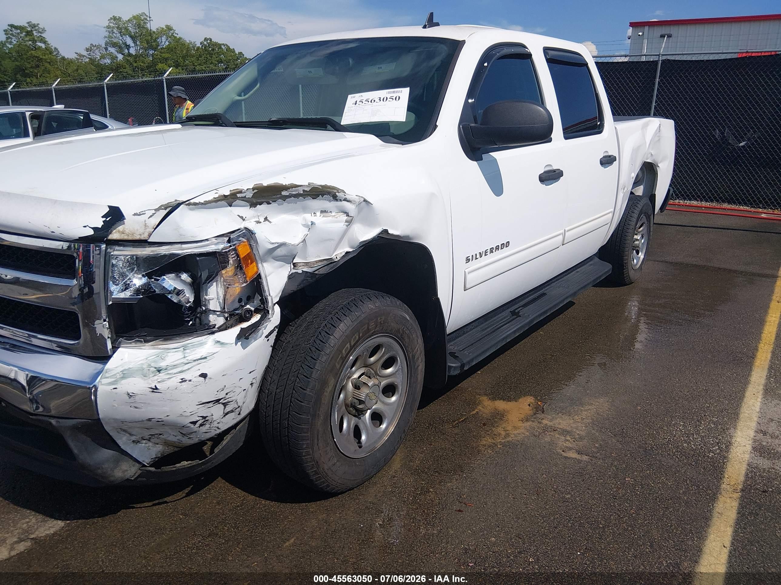 2010 Chevrolet Silverado 1500 Ls Белый vin: 3GCRCREA8AG244786