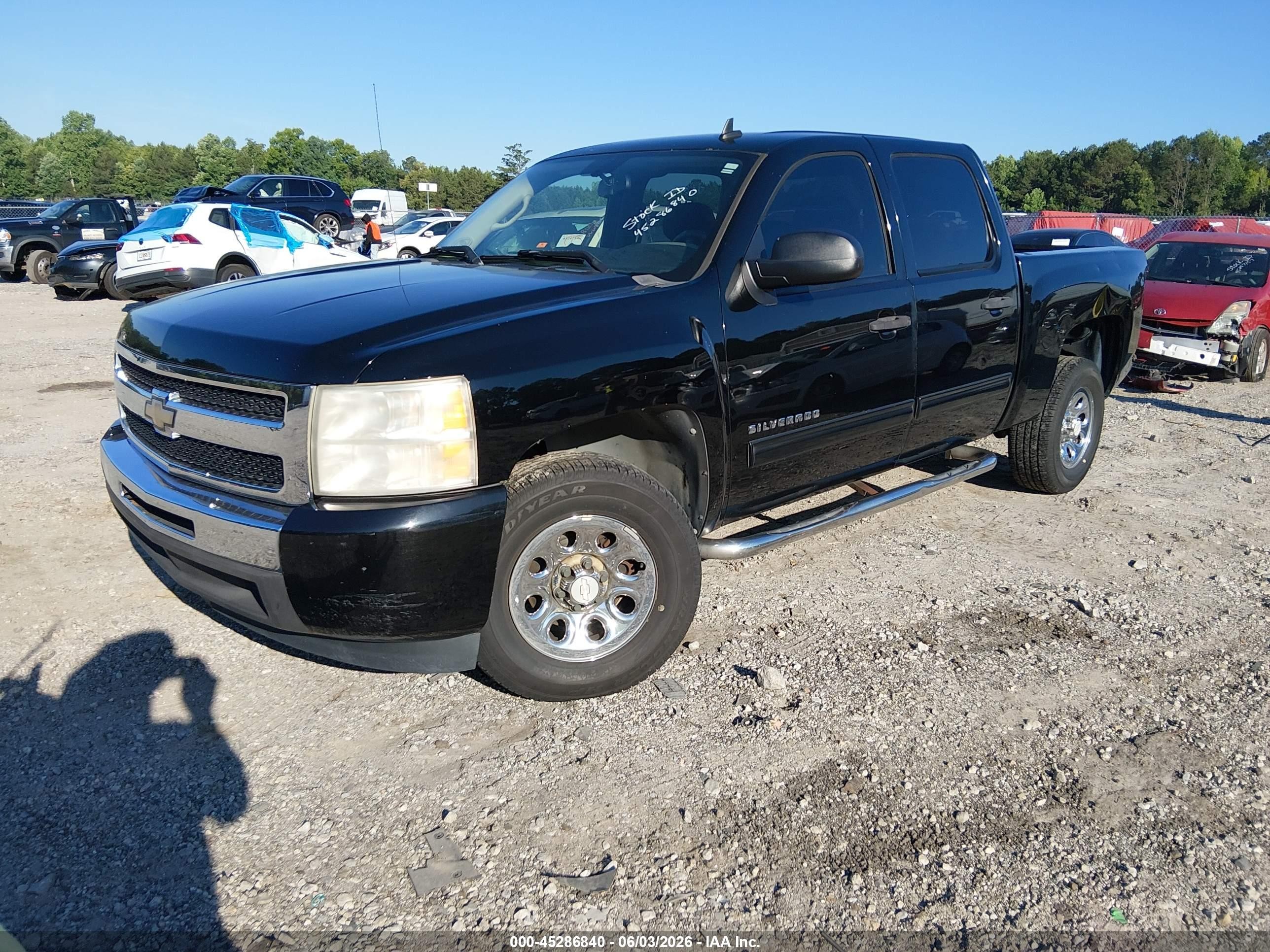 2010 Chevrolet Silverado 1500 Ls Black vin: 3GCRCREA9AG145183
