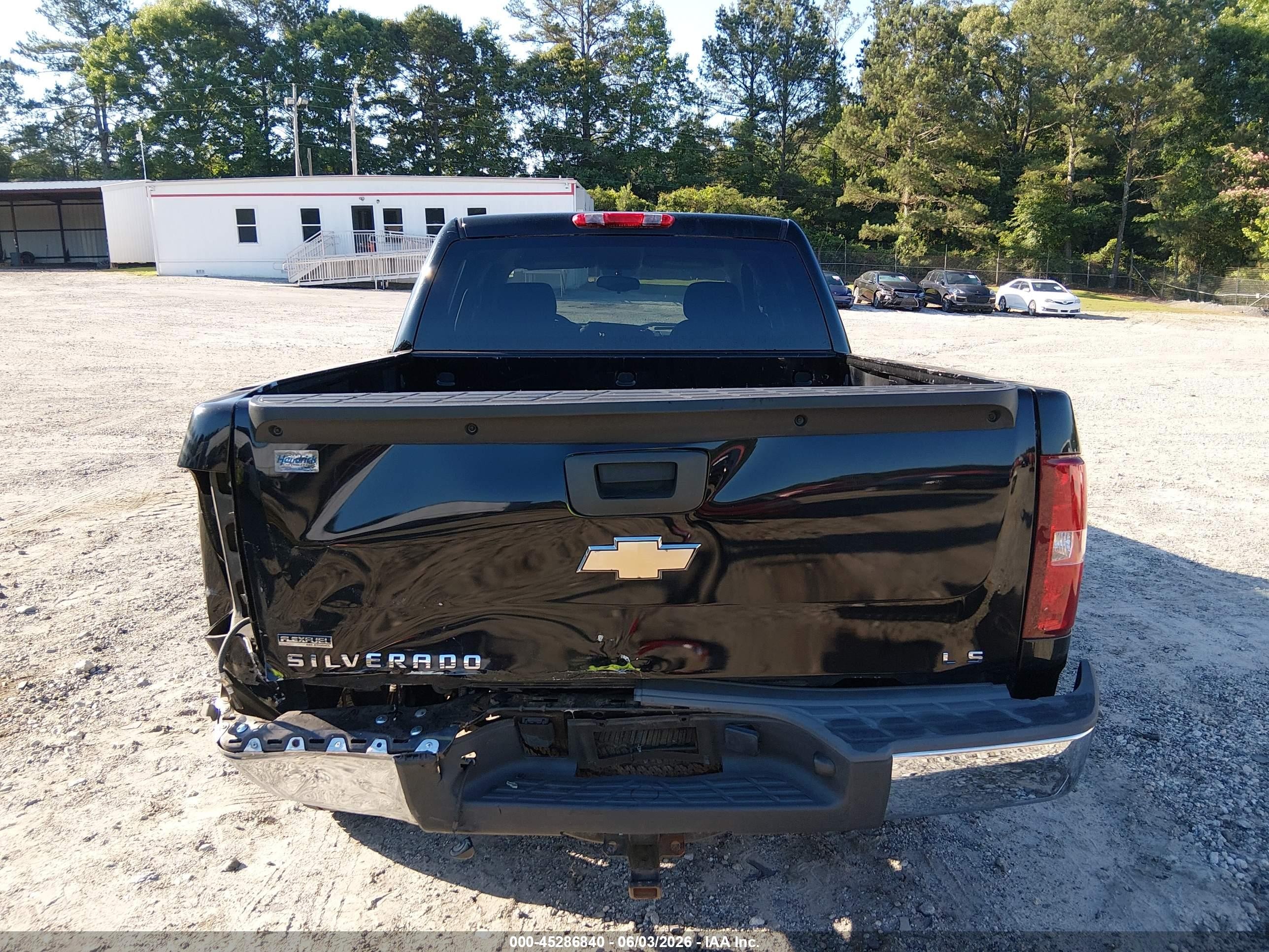 2010 Chevrolet Silverado 1500 Ls Black vin: 3GCRCREA9AG145183