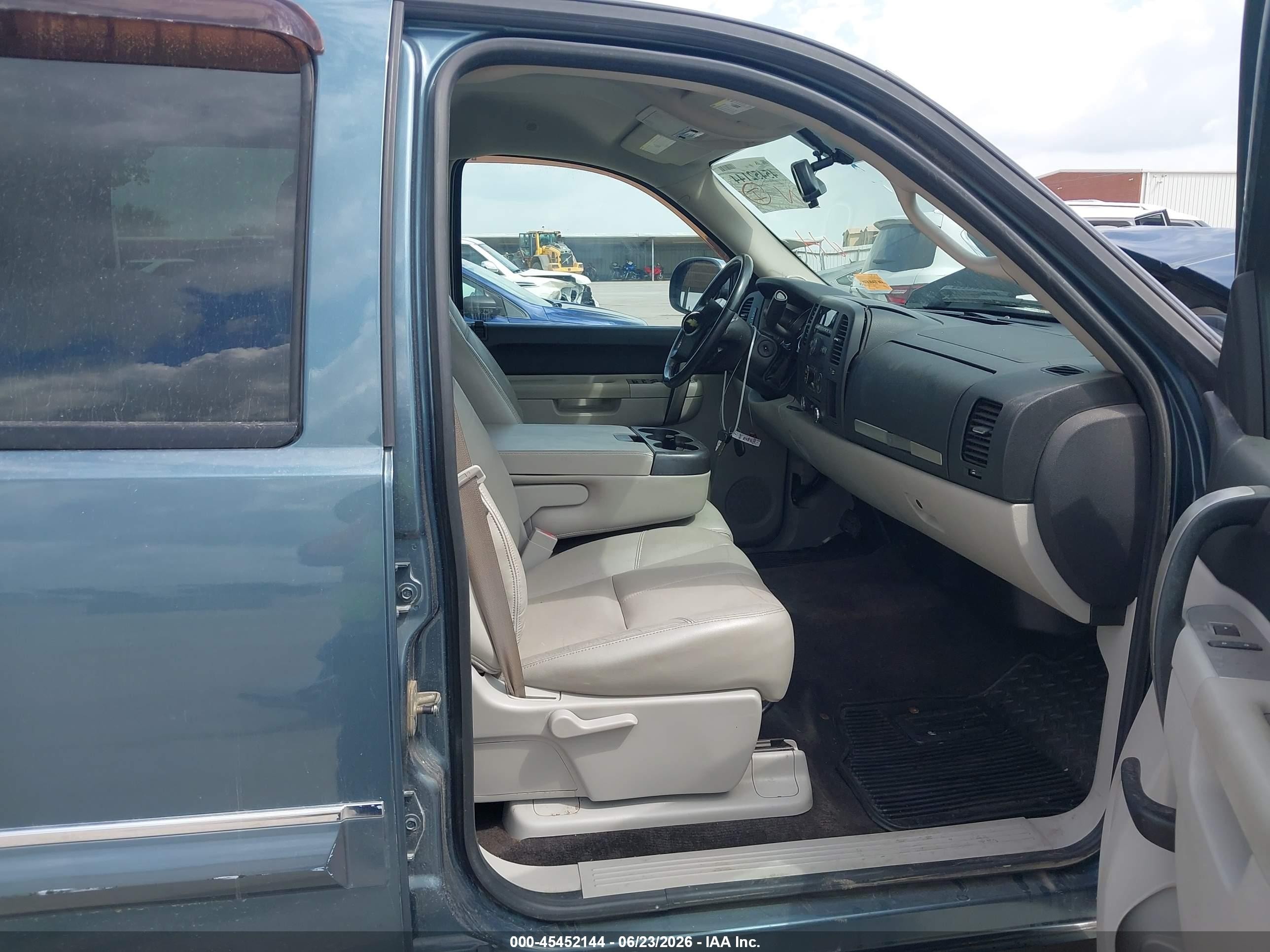 2010 Chevrolet Silverado 1500 Lt Blue vin: 3GCRCSE04AG223769