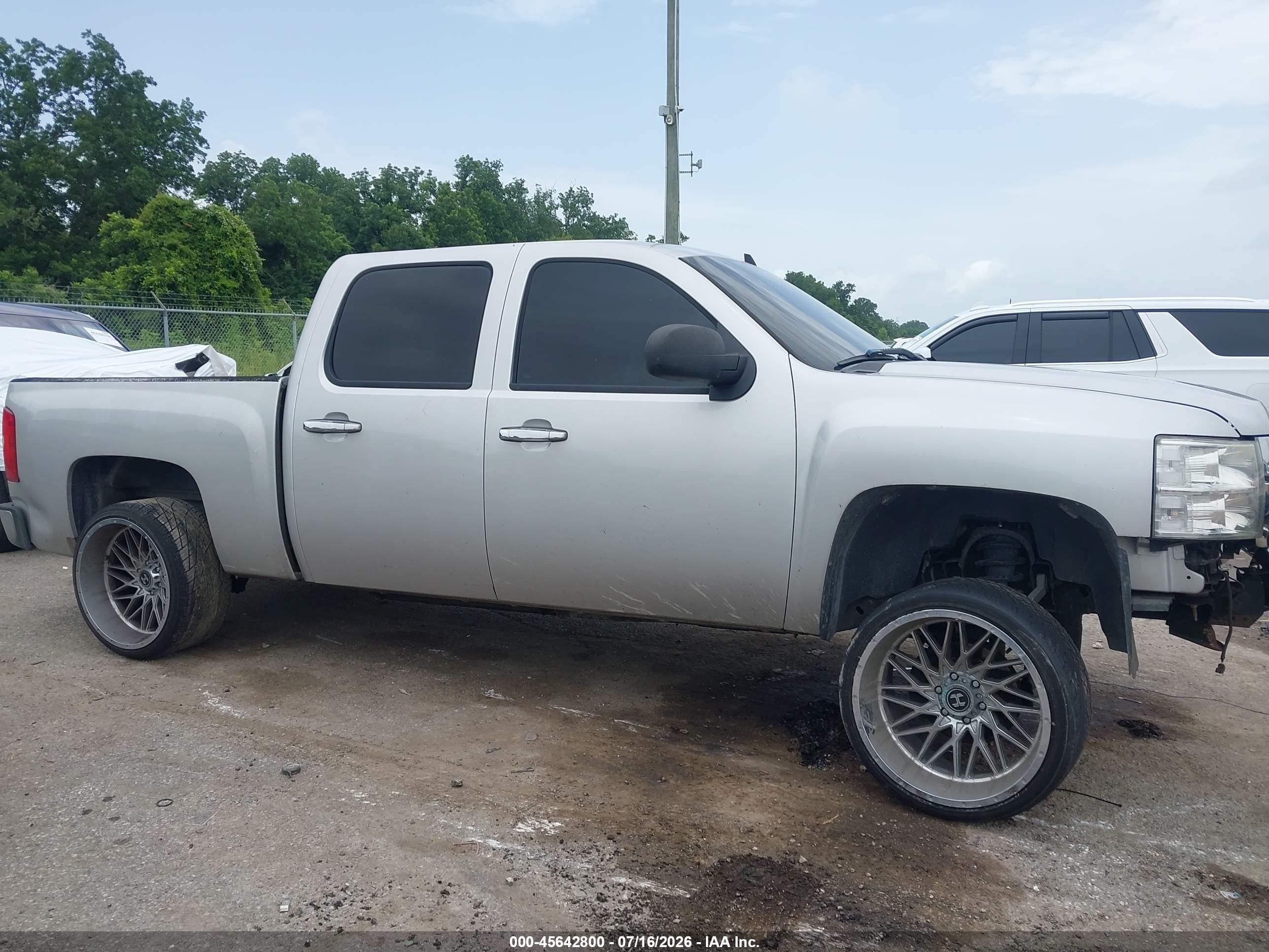 2010 Chevrolet Silverado 1500 Lt Silver vin: 3GCRCSE05AG263603