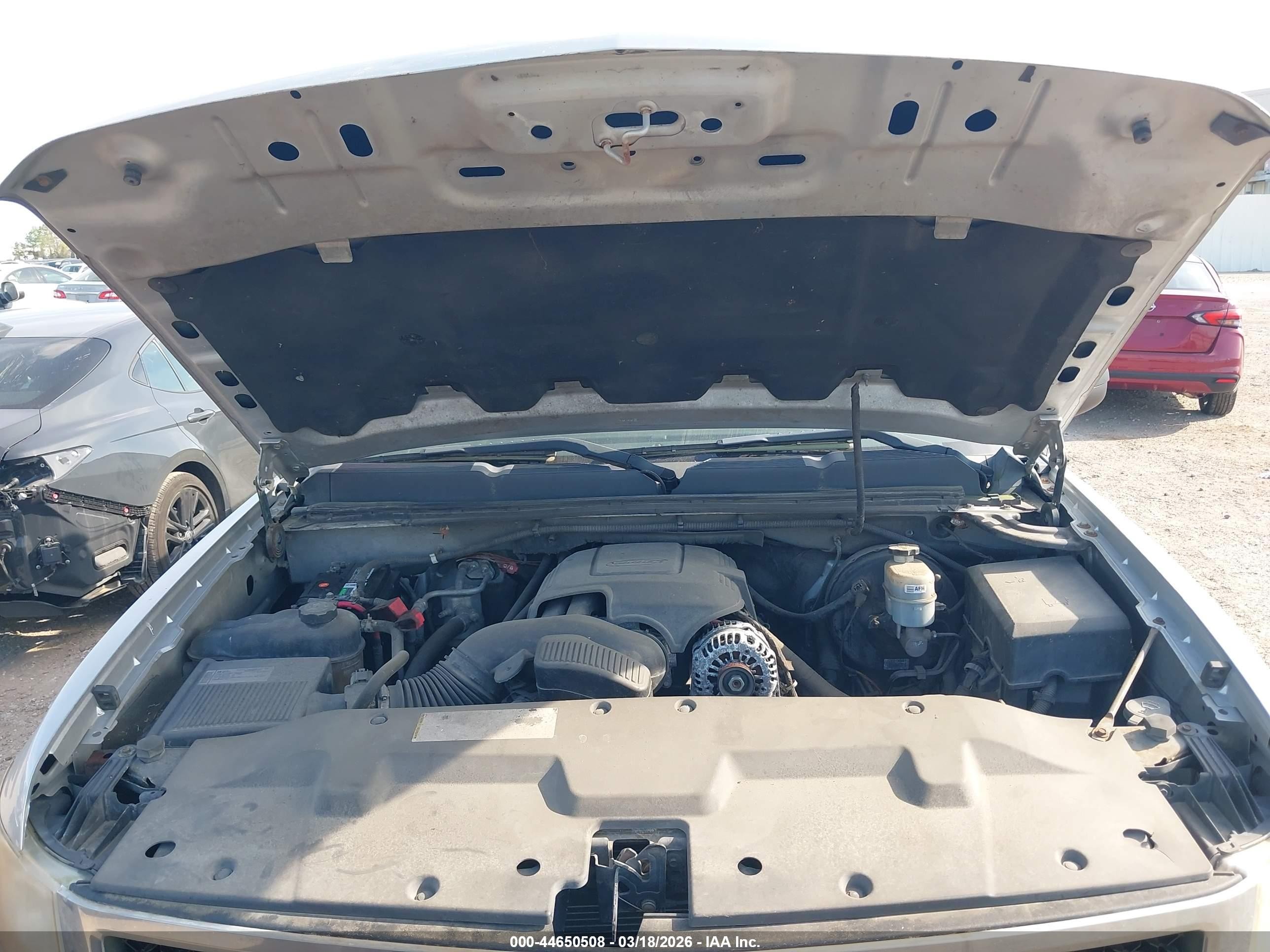 2010 Chevrolet Silverado 1500 Lt Серебряный vin: 3GCRCSEA1AG209059