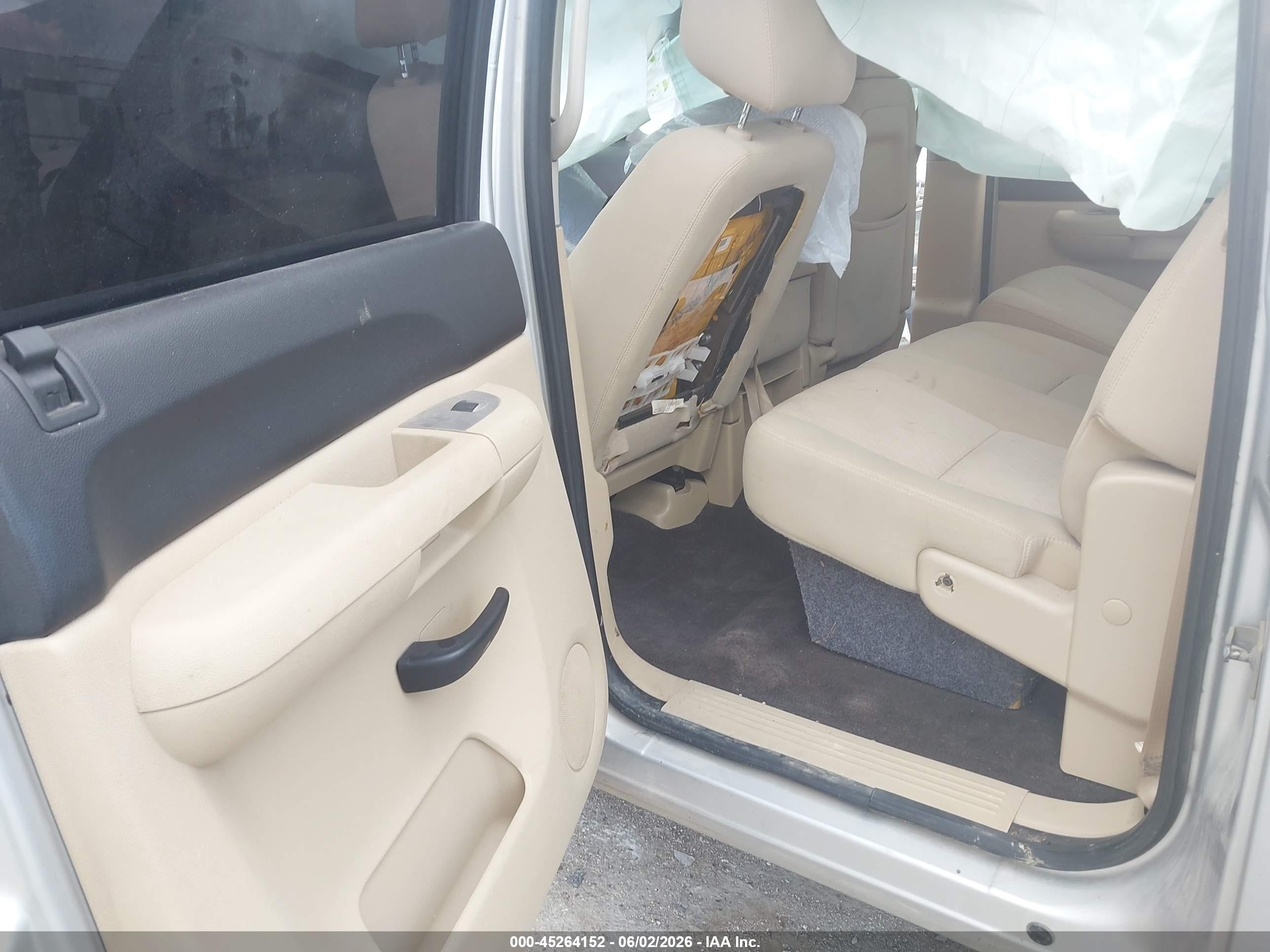 2010 Chevrolet Silverado 1500 Lt Silver vin: 3GCRCSEA7AG179467