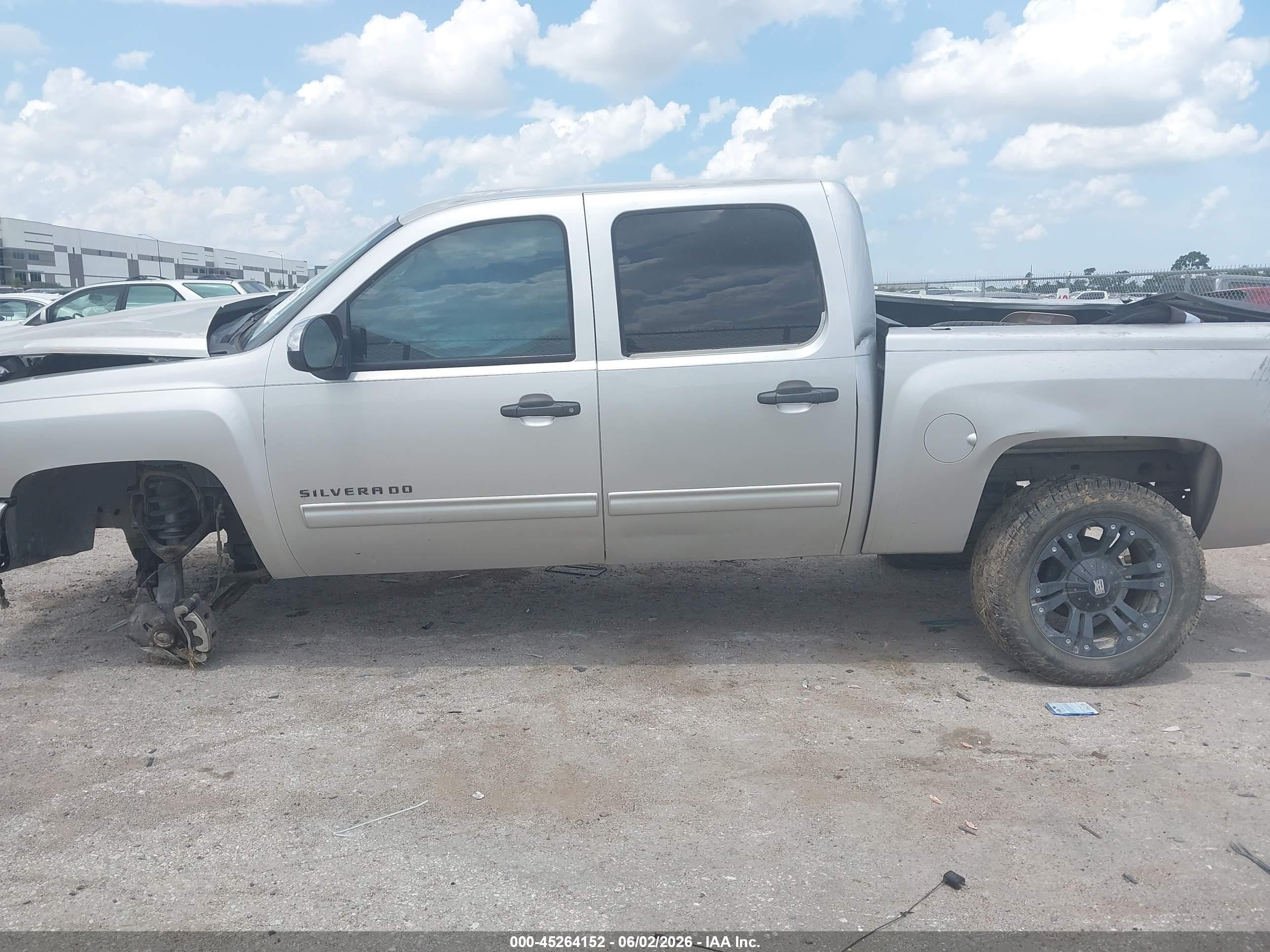 2010 Chevrolet Silverado 1500 Lt Silver vin: 3GCRCSEA7AG179467