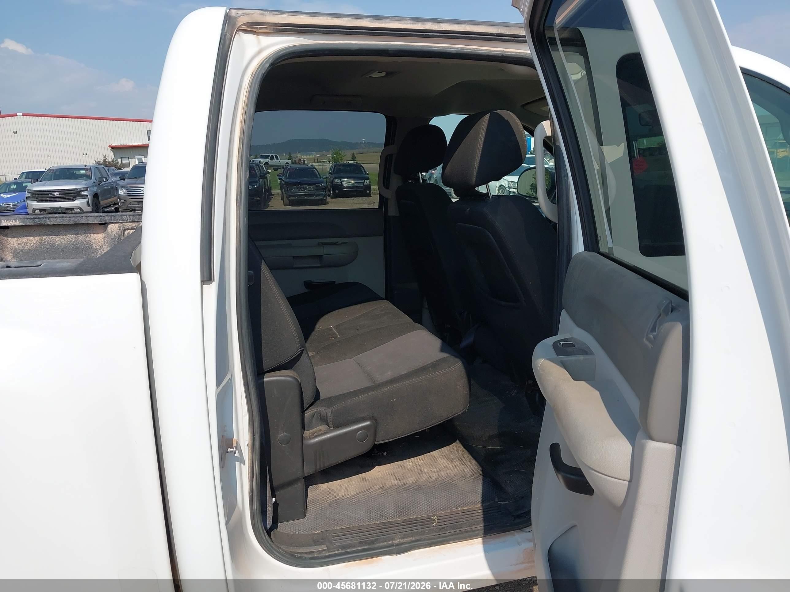 2010 Chevrolet Silverado 1500 Work Truck Белый vin: 3GCRKPE34AG112309