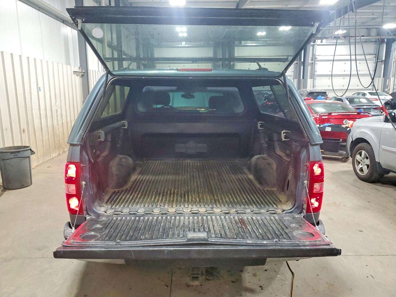 2010 Chevrolet Silverado K1500 Lt Blue vin: 3GCRKSE39AG240001