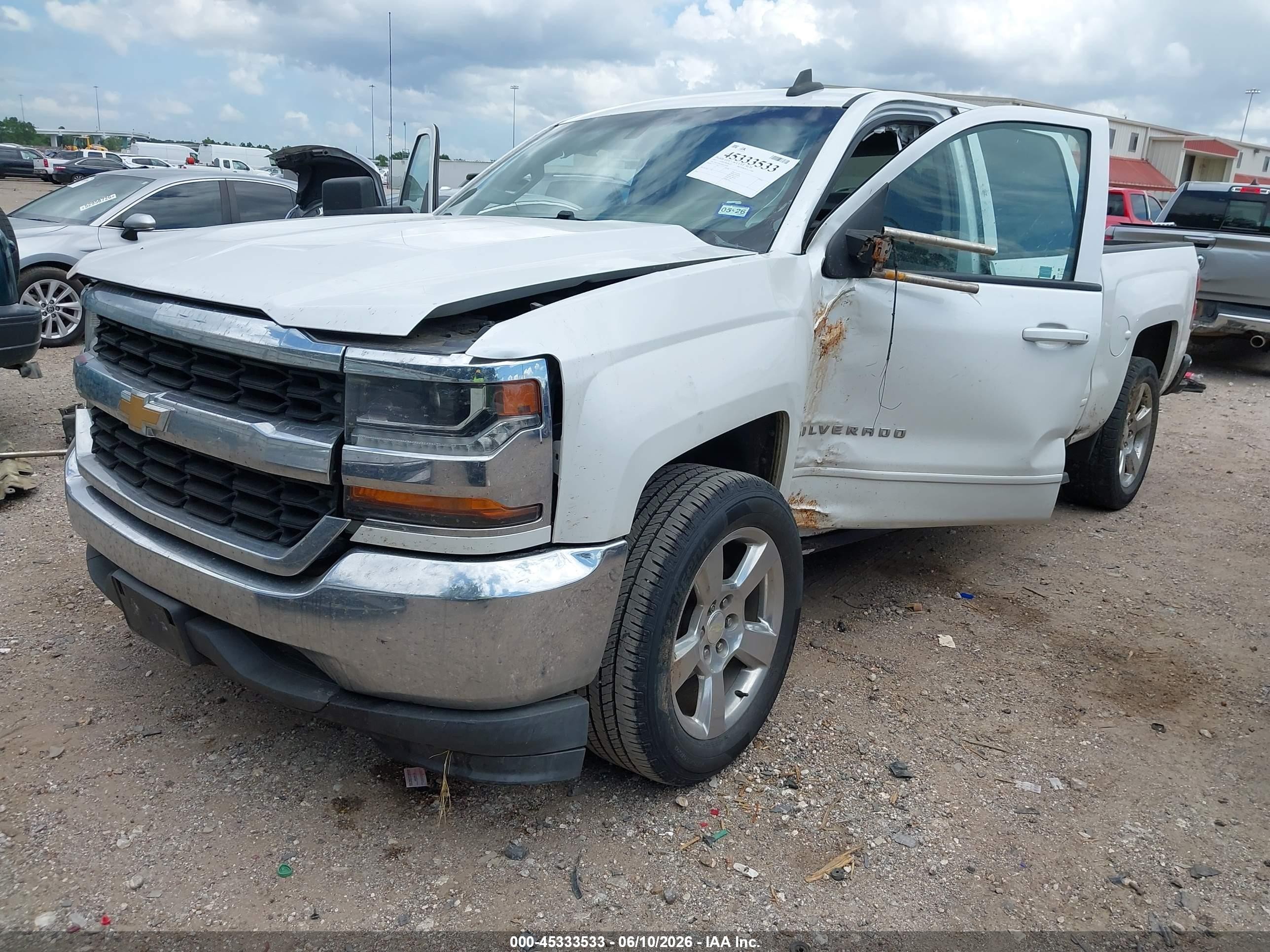 2017 Chevrolet Silverado 1500 Lt White vin: 3GCUCREC6HG230780