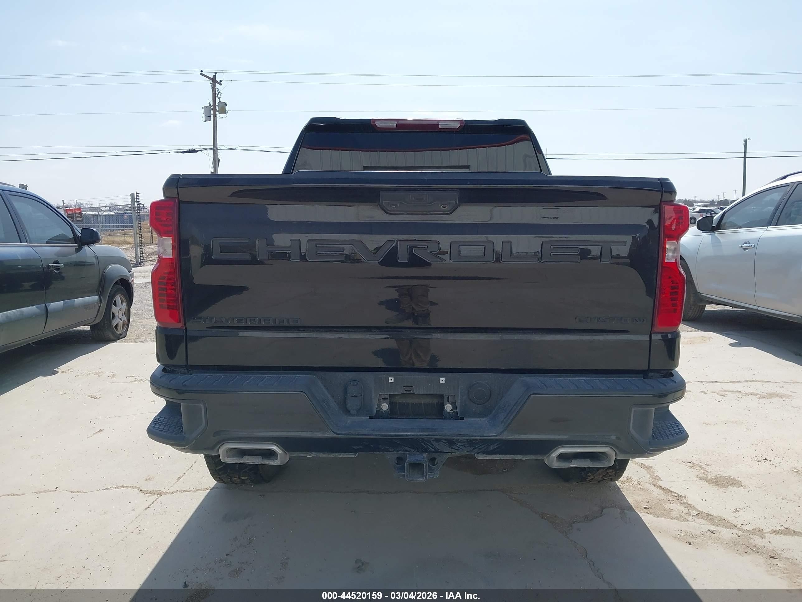2023 Chevrolet Silverado 1500   Black vin: 3GCUDCED0PG235216