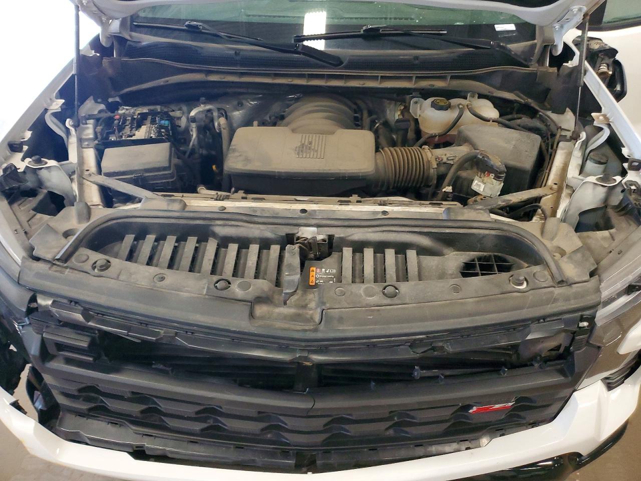 2024 Chevrolet Silverado K1500 Trail Boss Custom White vin: 3GCUDCEDXRG155246