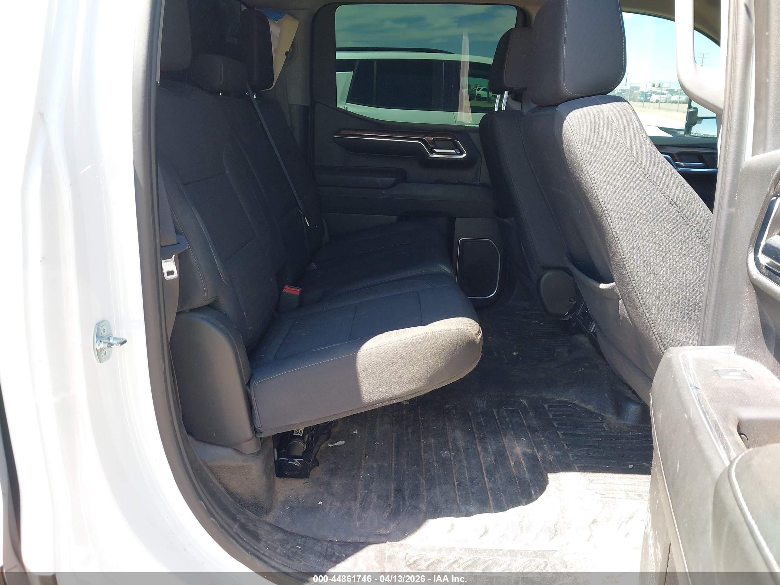 2023 Chevrolet Silverado 1500 4wd  Standard Bed Lt White vin: 3GCUDDED1PG325769