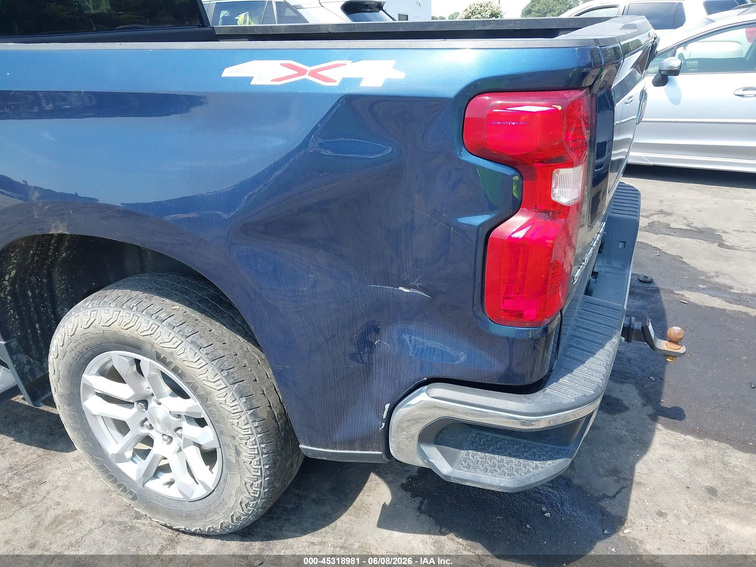 2023 Chevrolet Silverado 1500 4wd  Standard Bed Lt Blue vin: 3GCUDDEDXPG257097