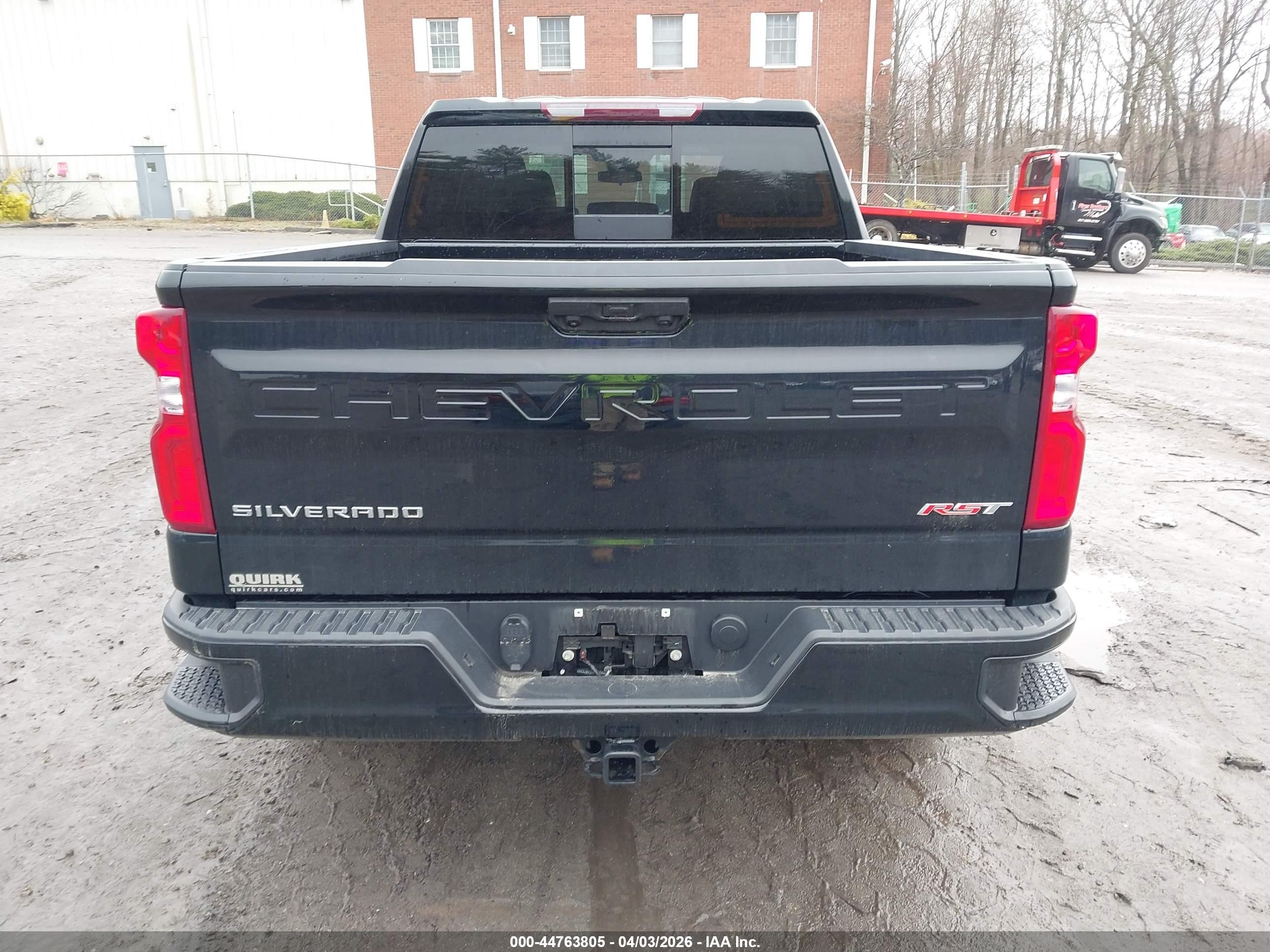 2024 Chevrolet Silverado 1500 4wd  Short Bed Rst Black vin: 3GCUDEED6RG206866