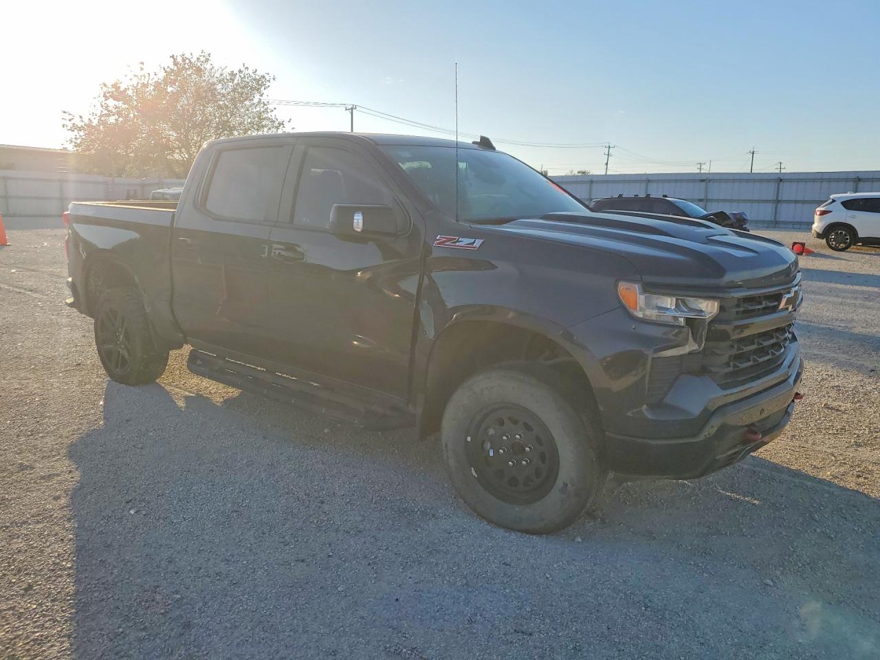2024 Chevrolet Silverado K1500 Lt Trail Boss Blue vin: 3GCUDFEDXRG118263