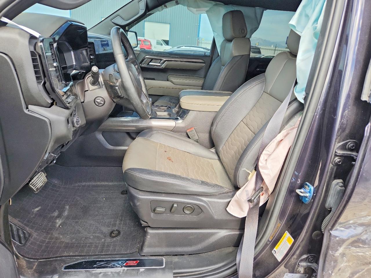 2024 Chevrolet Silverado K1500 Zr2 Black vin: 3GCUDHEL5RG138178