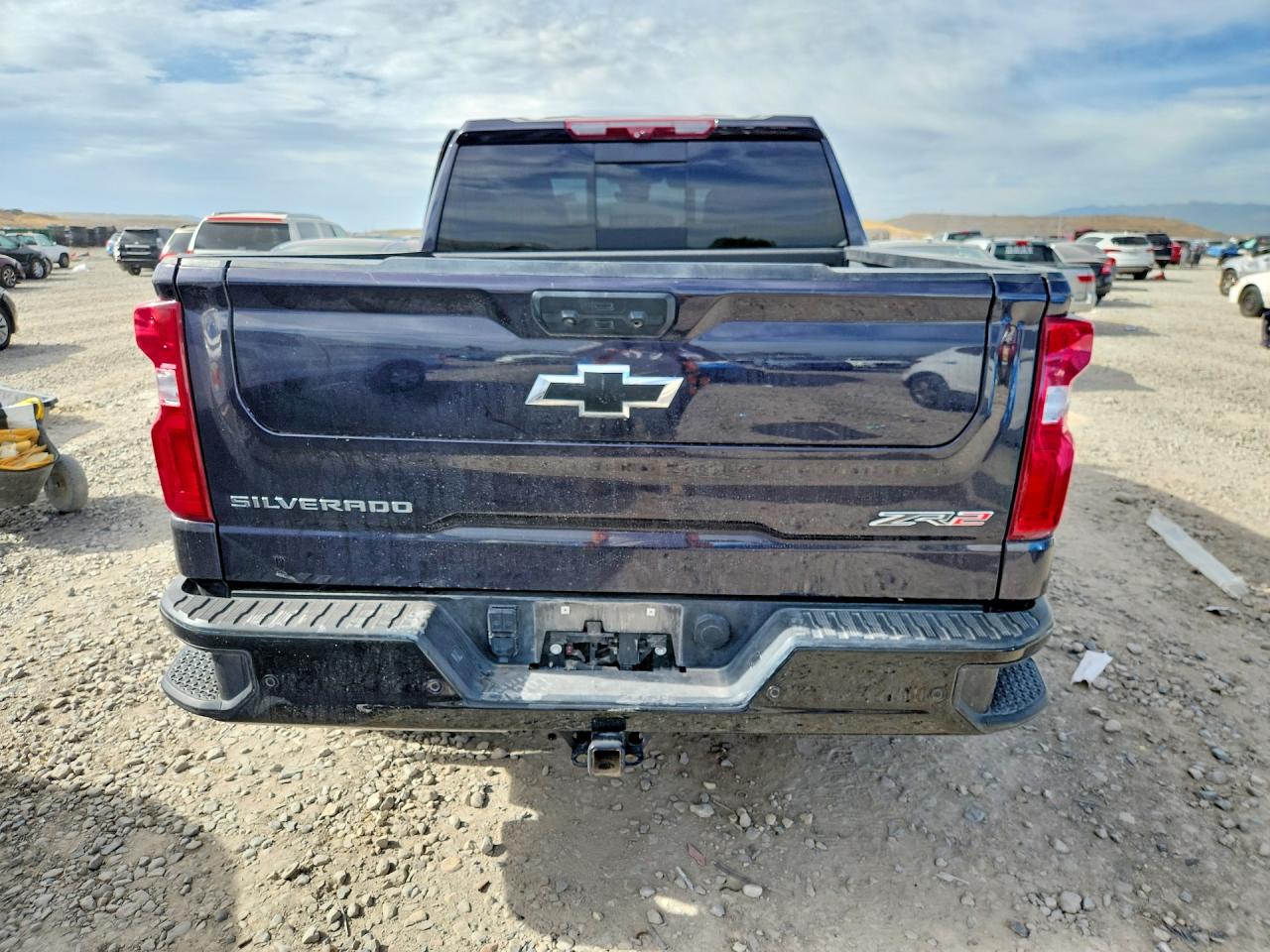 2024 Chevrolet Silverado K1500 Zr2 Black vin: 3GCUDHEL5RG138178