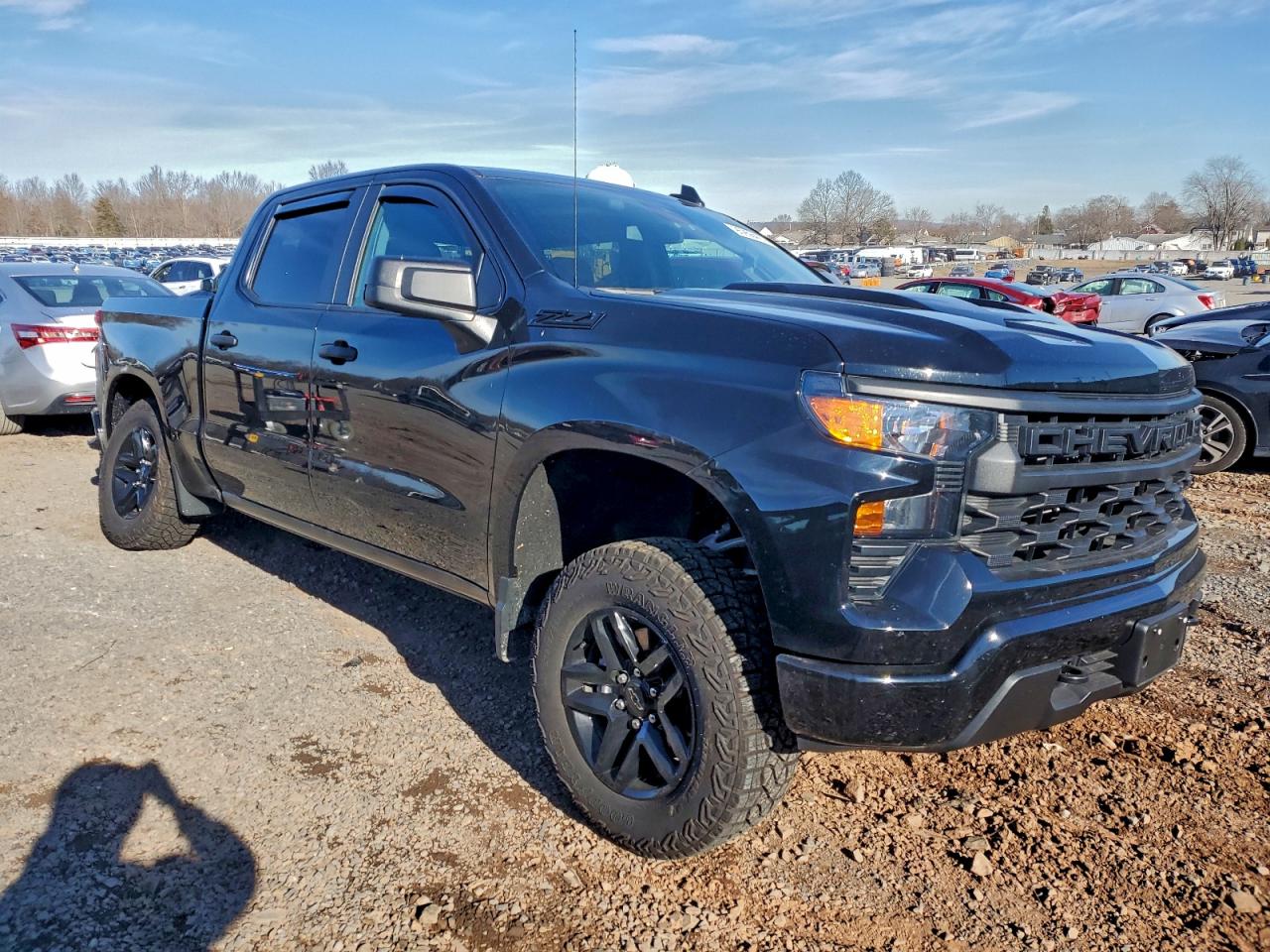 2025 Chevrolet Silverado K1500 Trail Boss Custom Black vin: 3GCUKCED8SG215844
