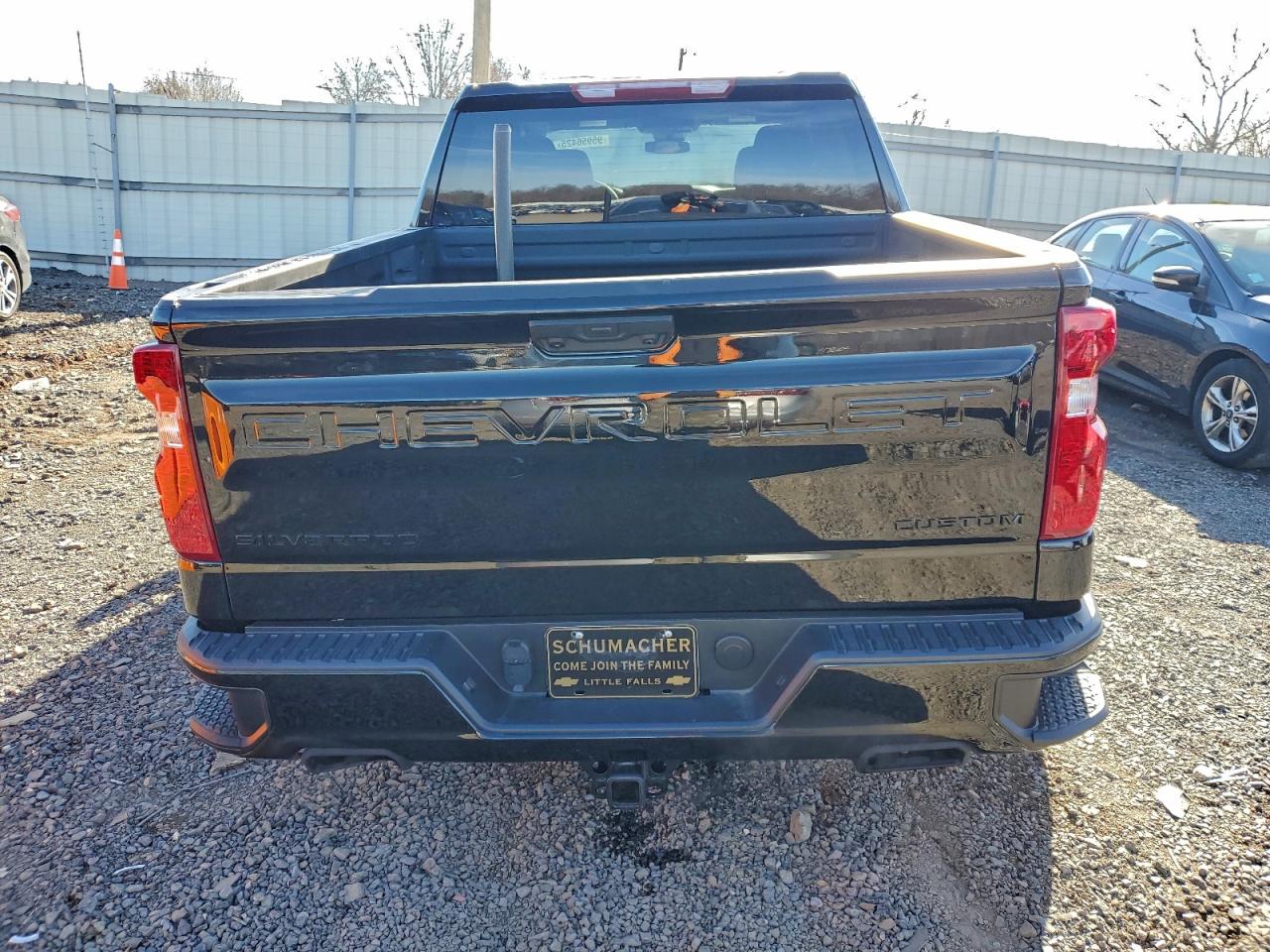 2025 Chevrolet Silverado K1500 Trail Boss Custom Black vin: 3GCUKCED8SG215844