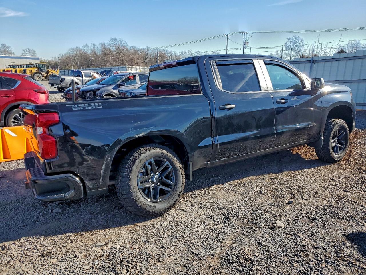 2025 Chevrolet Silverado K1500 Trail Boss Custom Black vin: 3GCUKCED8SG215844
