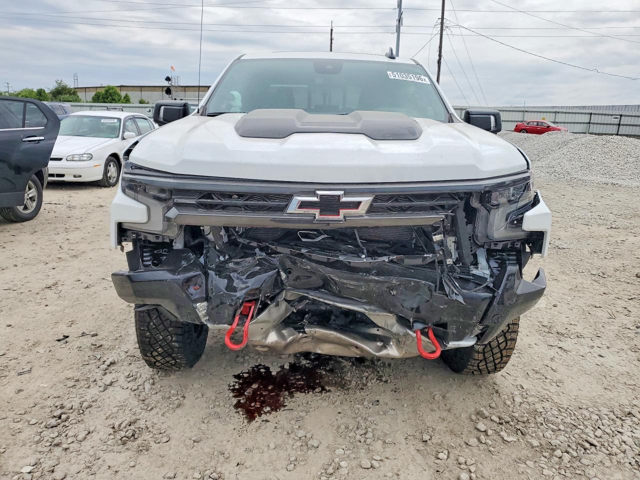 2026 Chevrolet Silverado K1500 Zr2 White vin: 3GCUKHE88TG280243