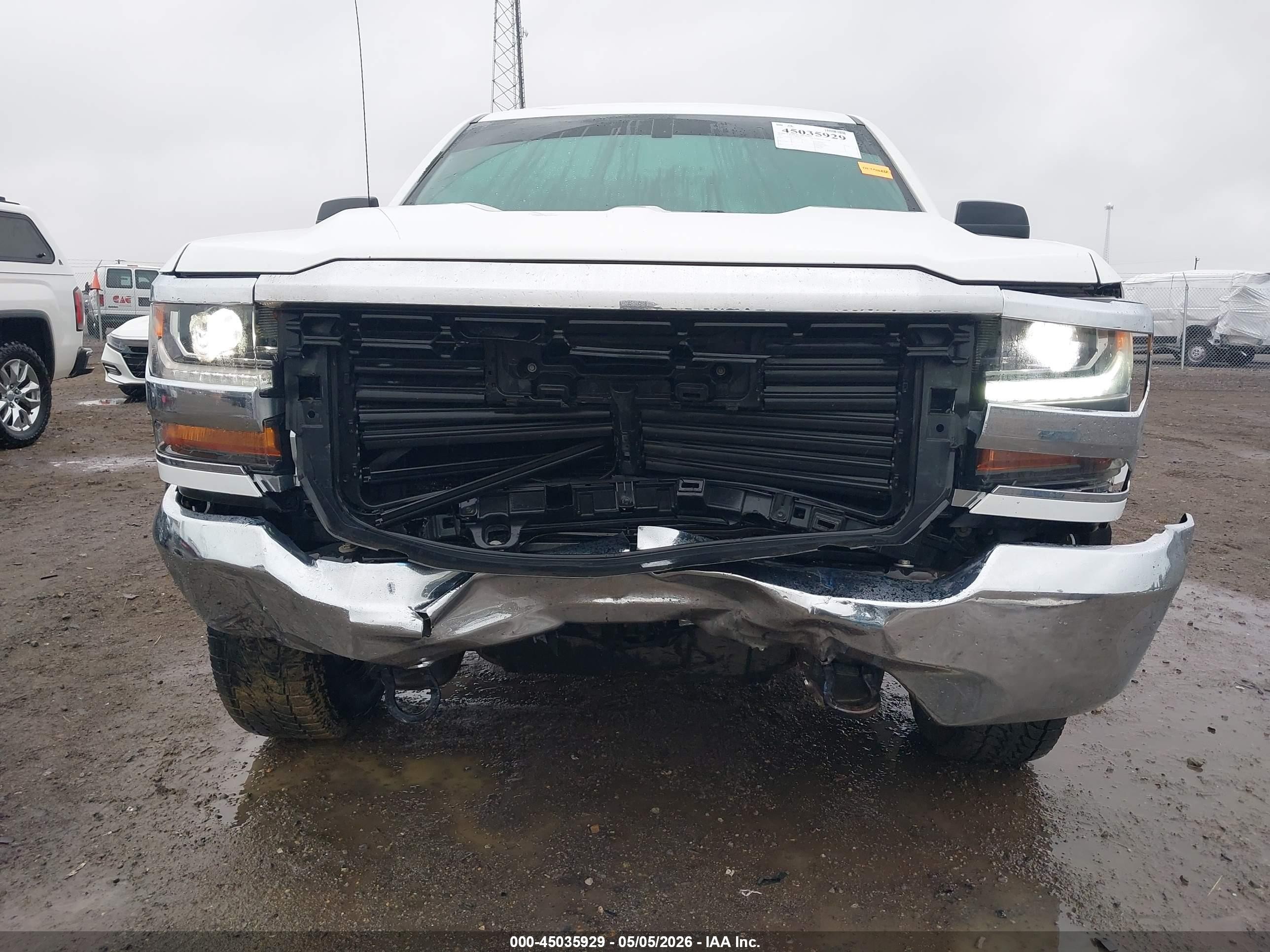 2017 Chevrolet Silverado 1500 Wt Белый vin: 3GCUKNEC3HG287482