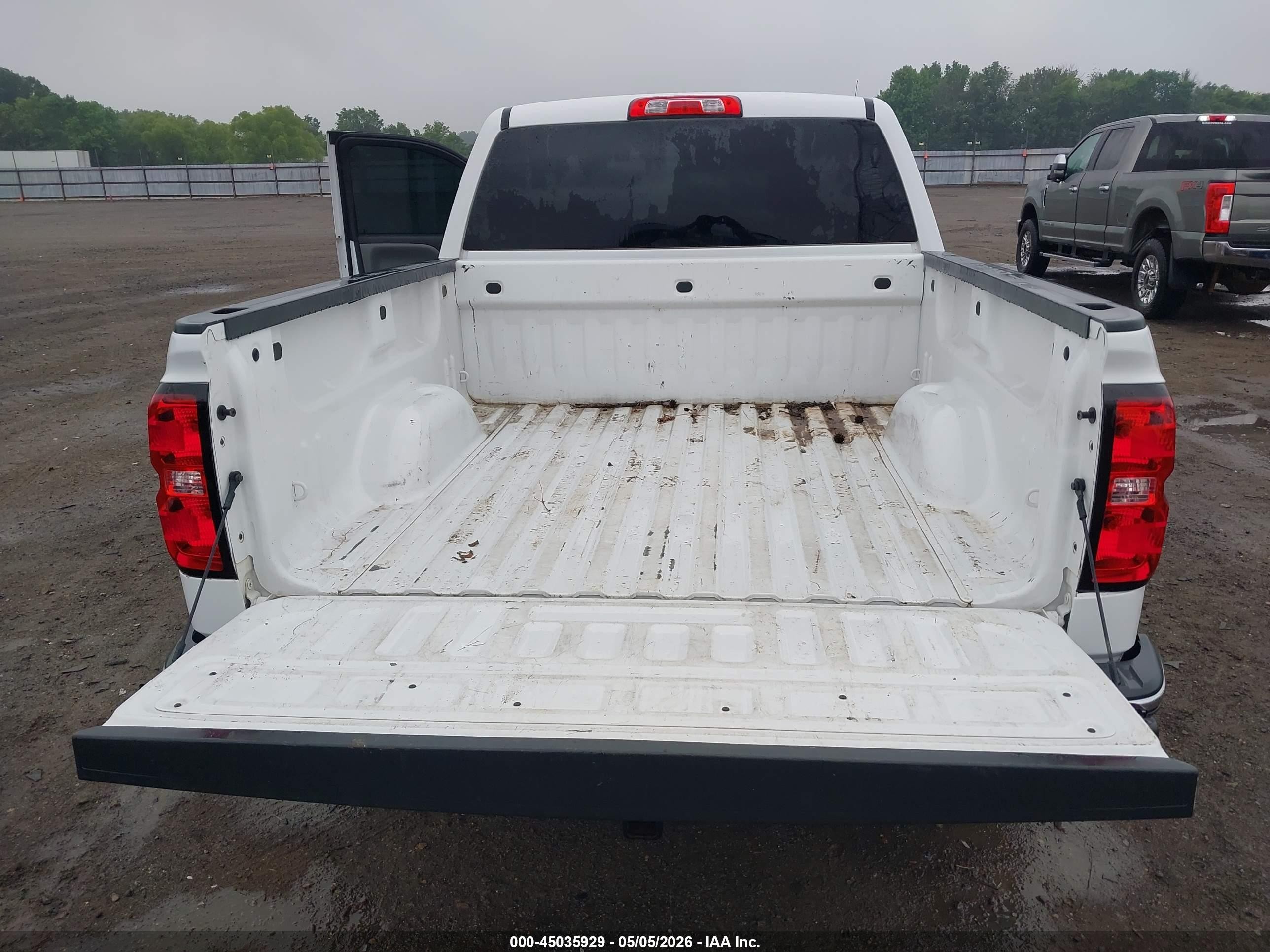2017 Chevrolet Silverado 1500 Wt Белый vin: 3GCUKNEC3HG287482