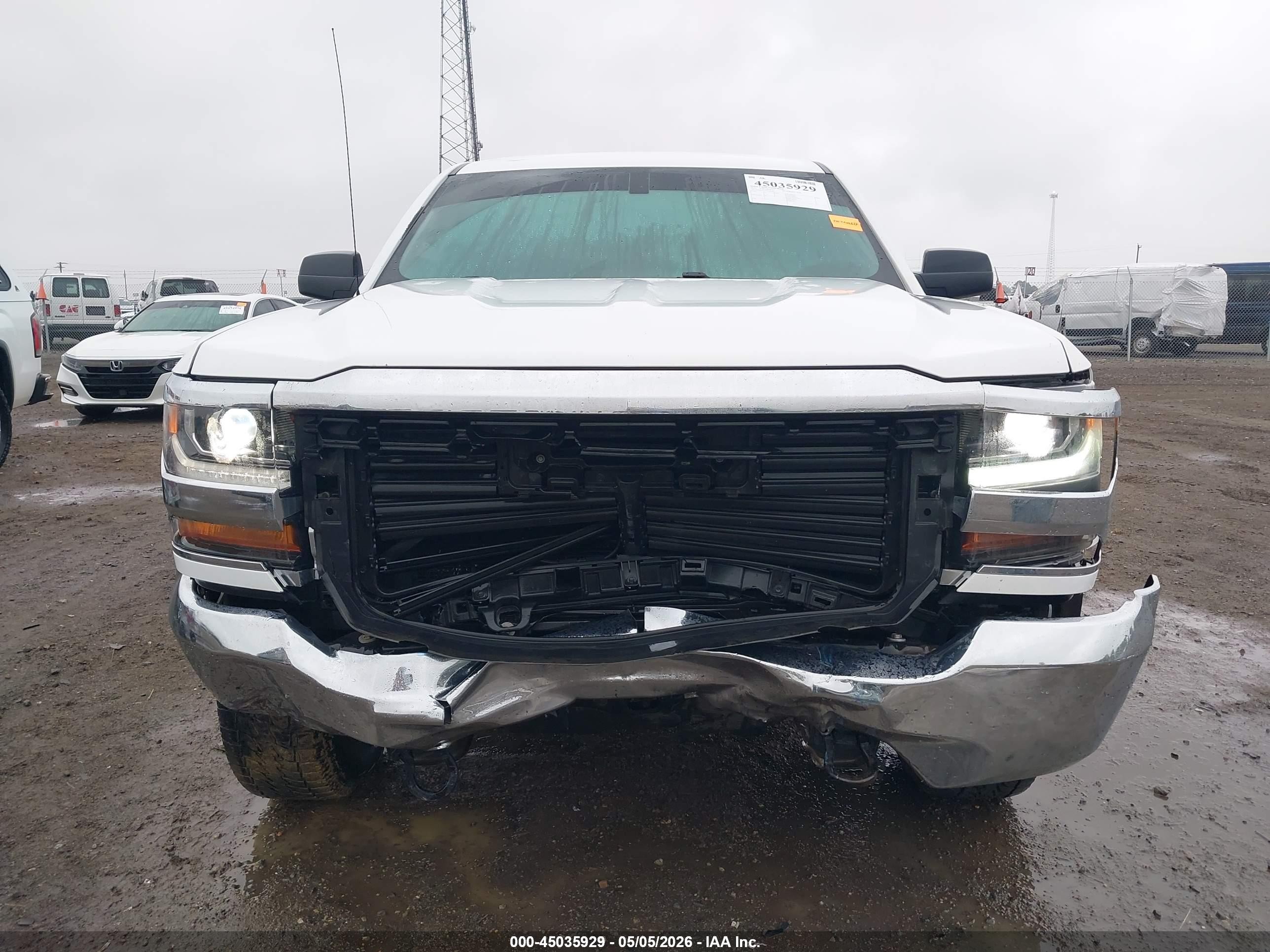 2017 Chevrolet Silverado 1500 Wt Белый vin: 3GCUKNEC3HG287482