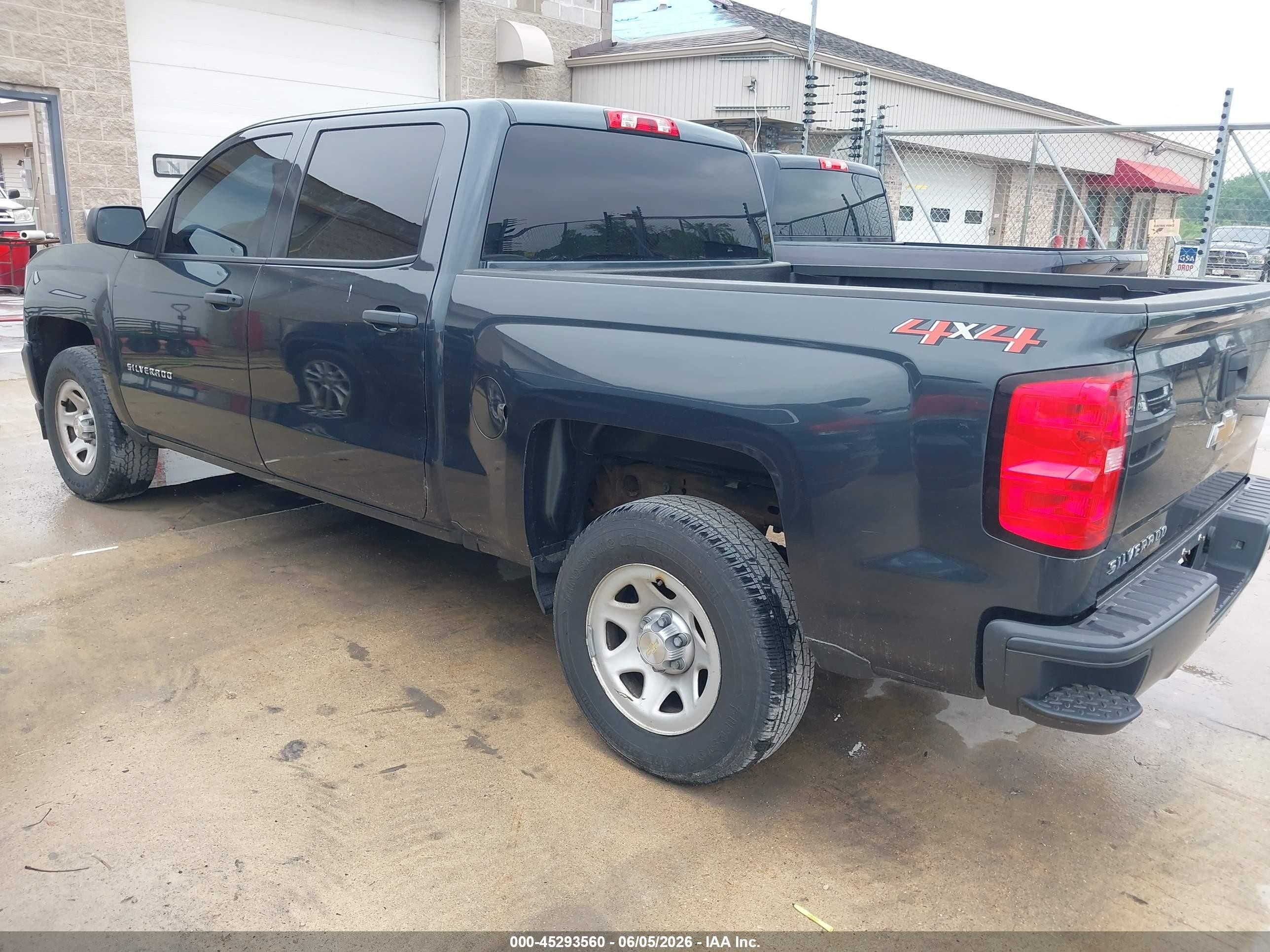 2018 Chevrolet Silverado 1500 Wt Серый vin: 3GCUKNEH2JG140488