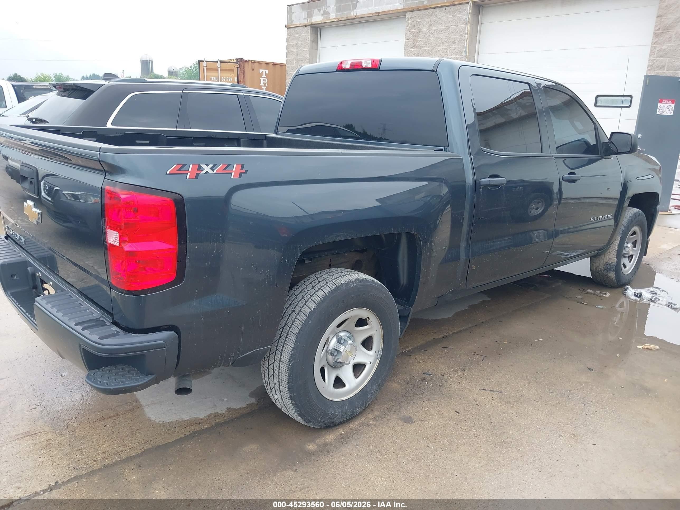 2018 Chevrolet Silverado 1500 Wt Серый vin: 3GCUKNEH2JG140488