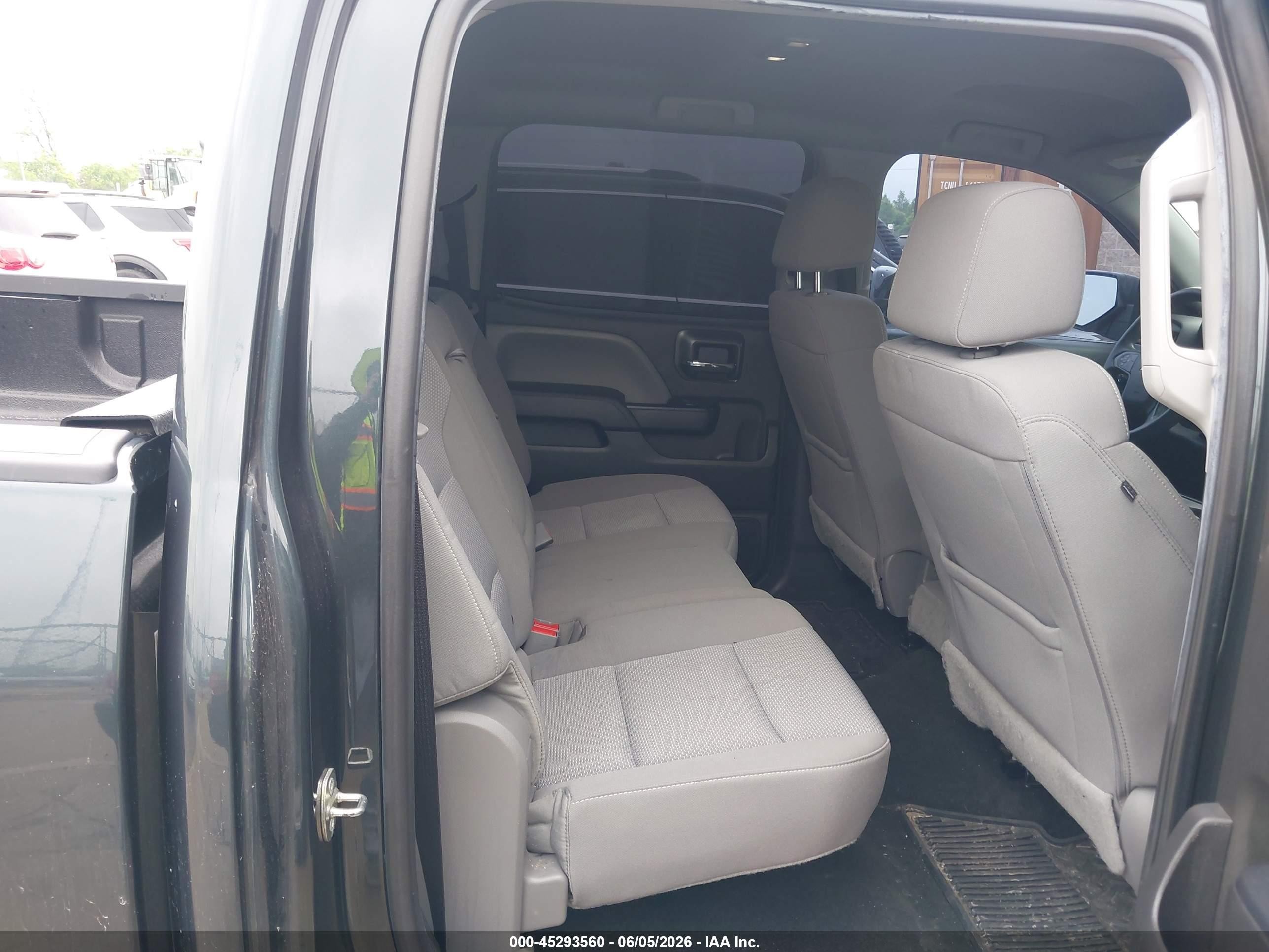 2018 Chevrolet Silverado 1500 Wt Серый vin: 3GCUKNEH2JG140488
