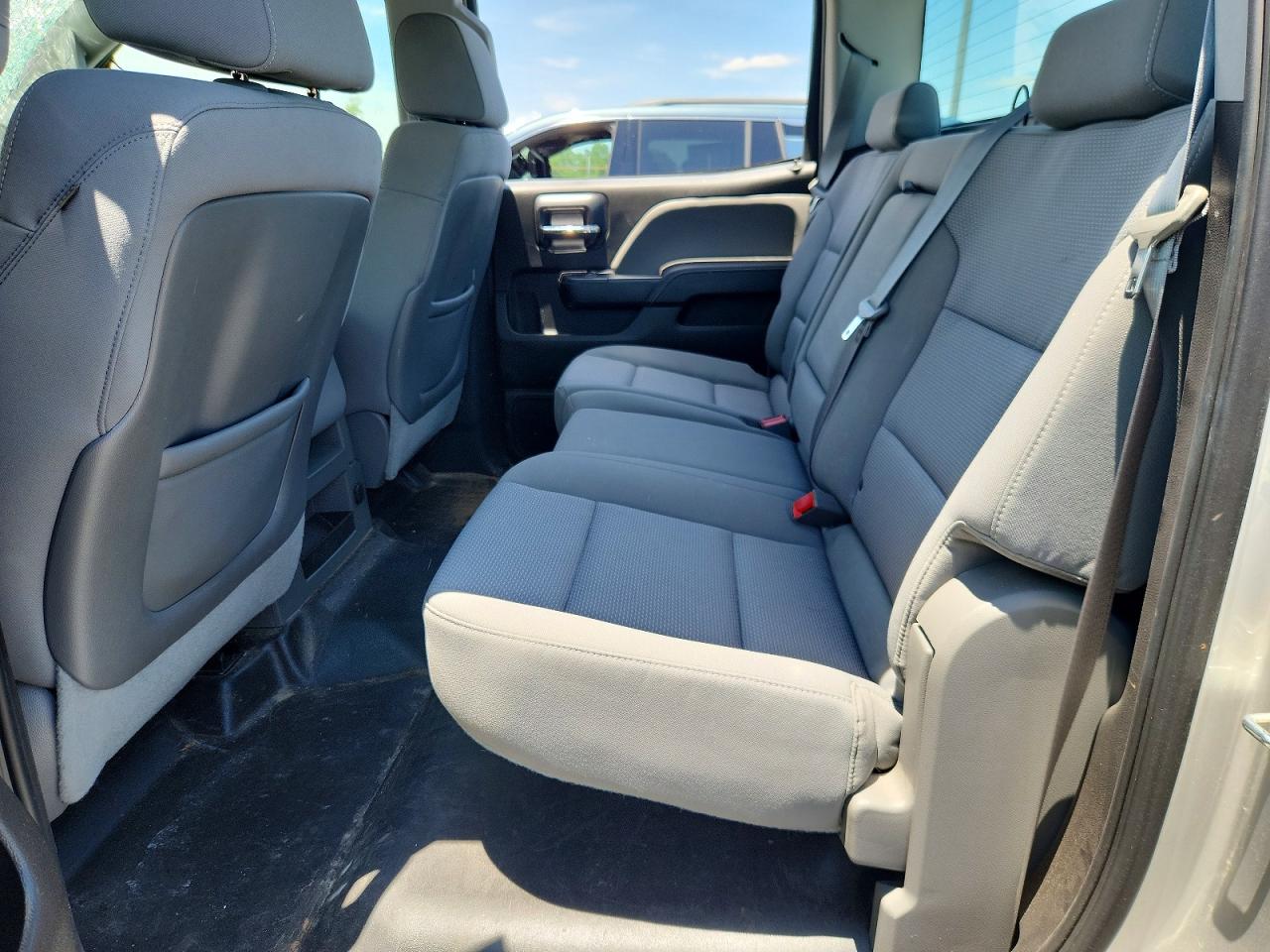 2015 Chevrolet Silverado K1500 Silver vin: 3GCUKPEC0FG171391