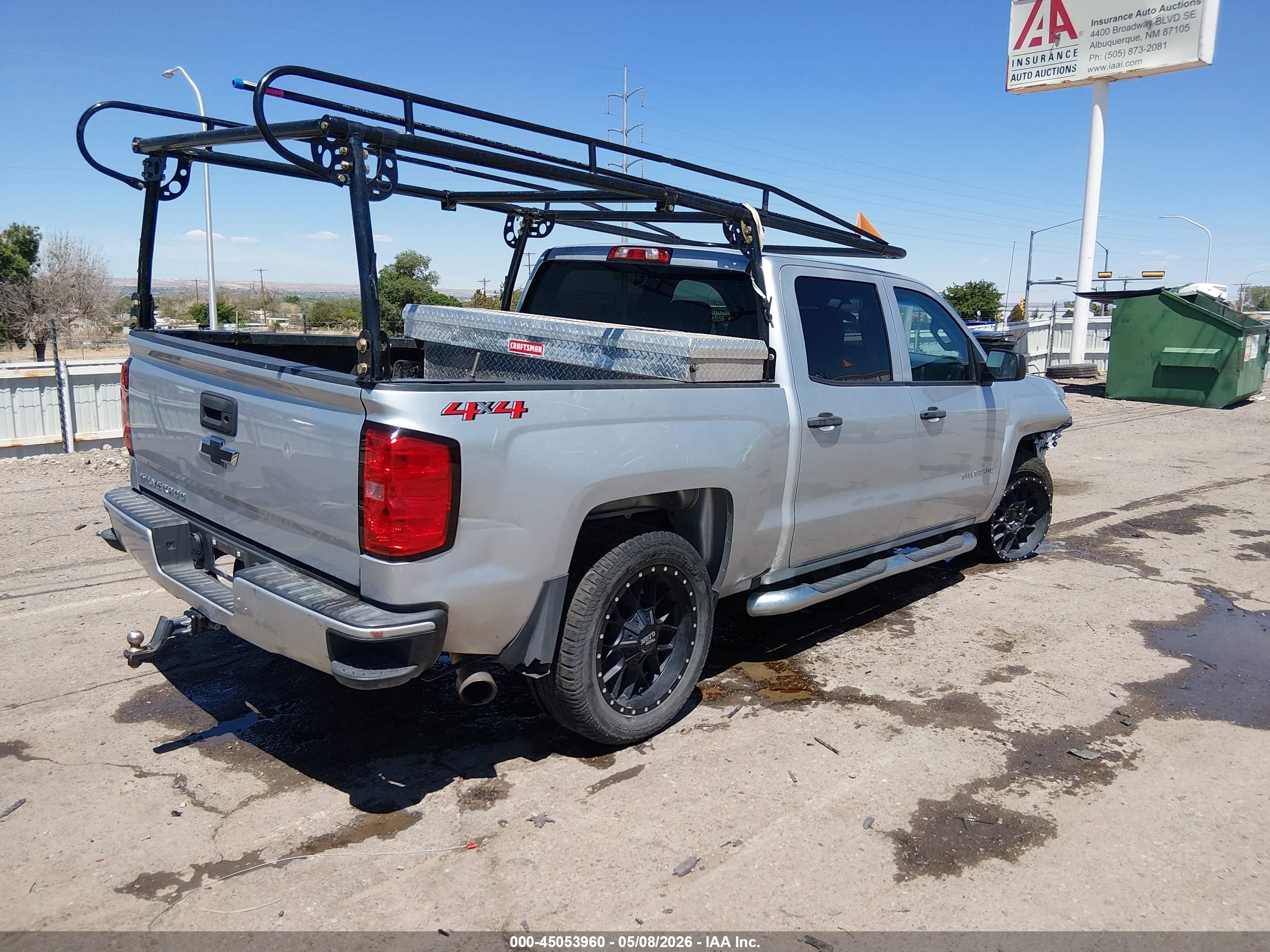 2018 Chevrolet Silverado 1500 Custom Серебряный vin: 3GCUKPEC0JG214135