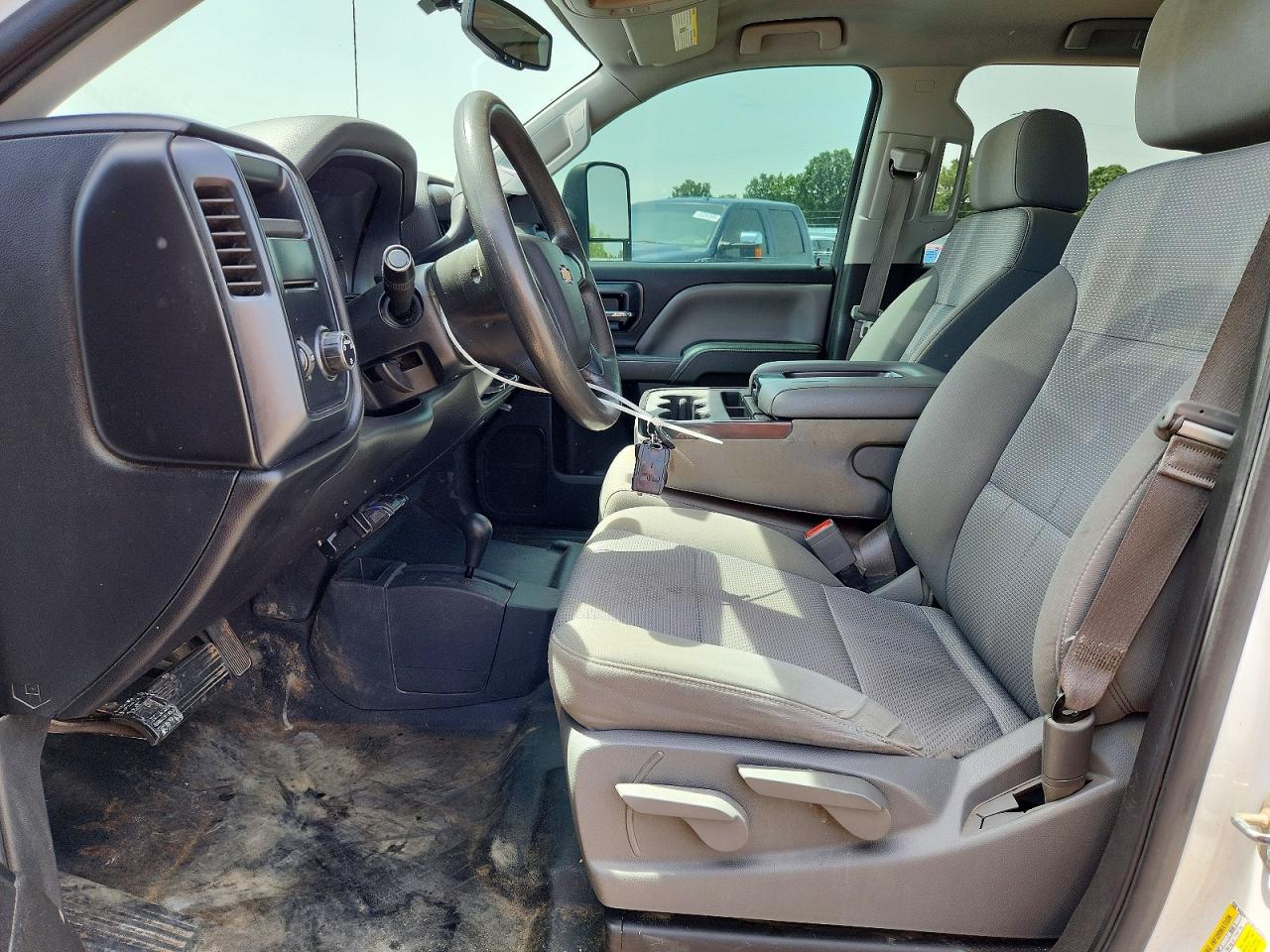 2015 Chevrolet Silverado K1500 White vin: 3GCUKPEC3FG173782