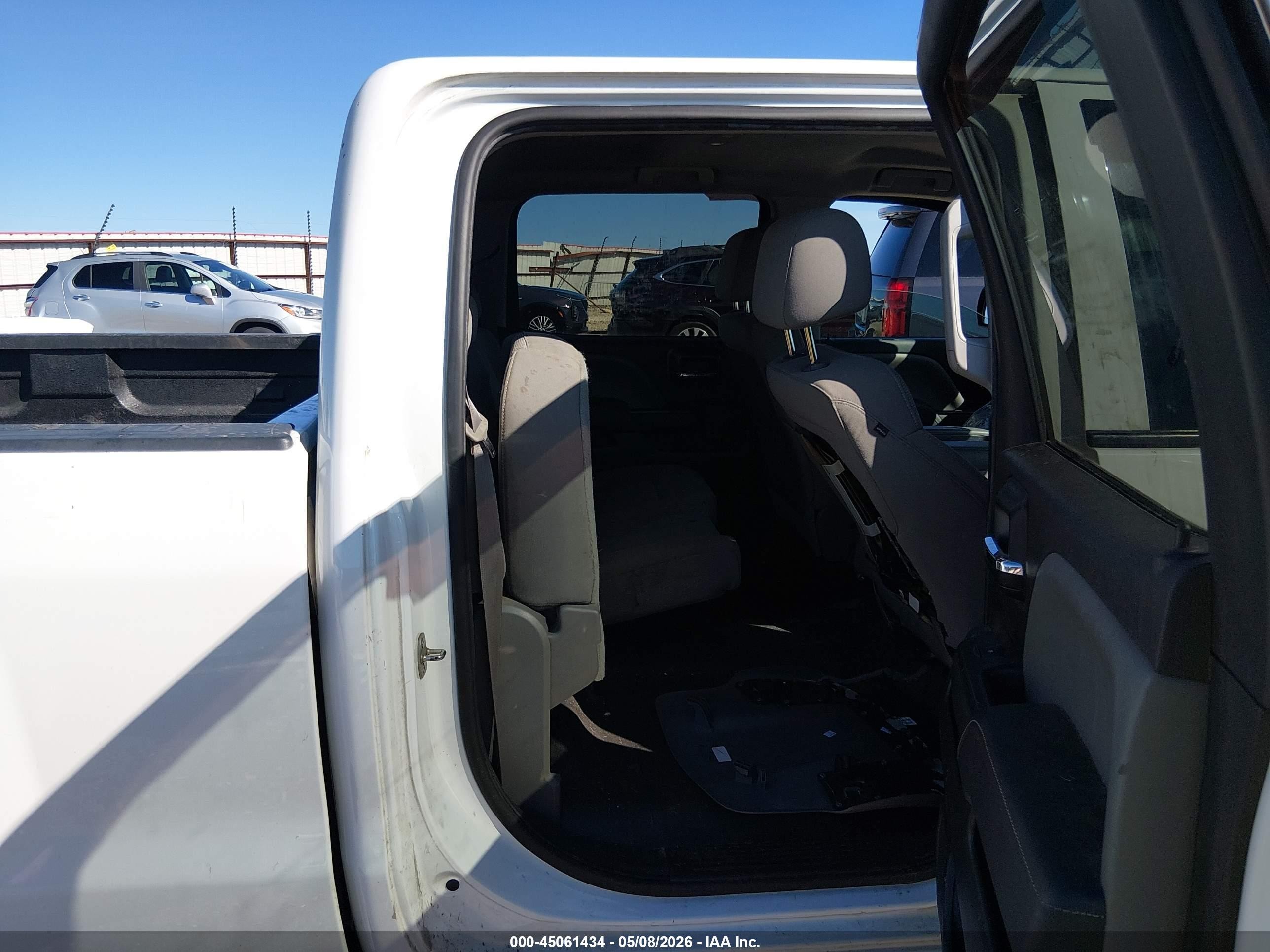 2015 Chevrolet Silverado 1500 Wt White vin: 3GCUKPEC7FG254235