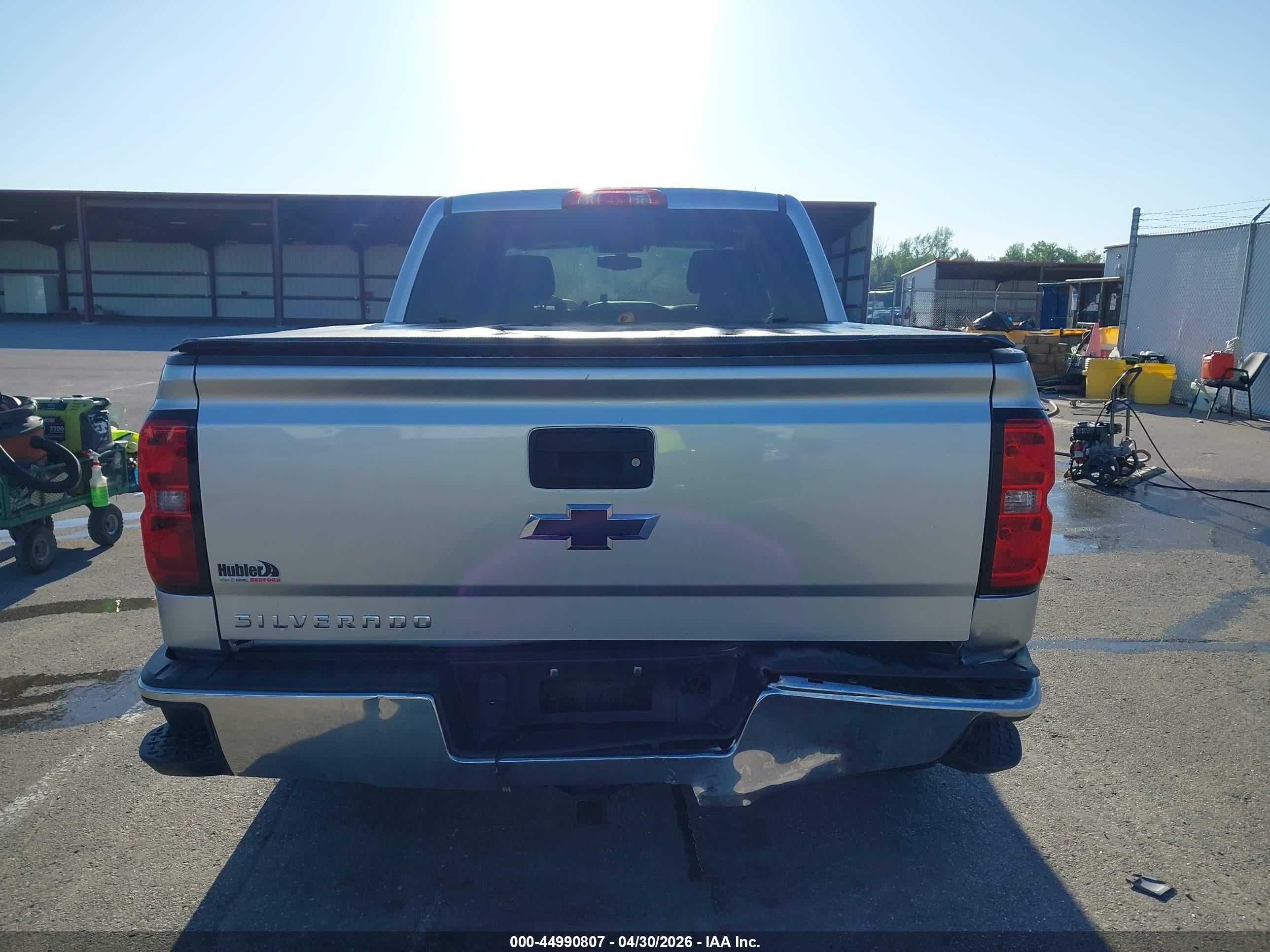2015 Chevrolet Silverado 1500 Ls Silver vin: 3GCUKPEH1FG522630