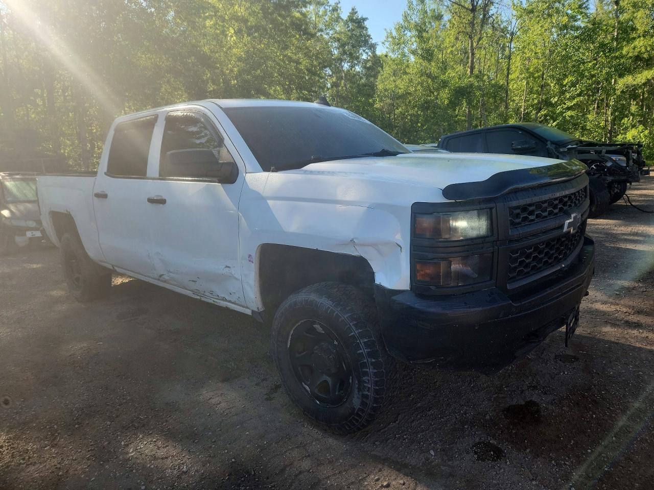 2015 Chevrolet Silverado K1500 White vin: 3GCUKPEH5FG402491