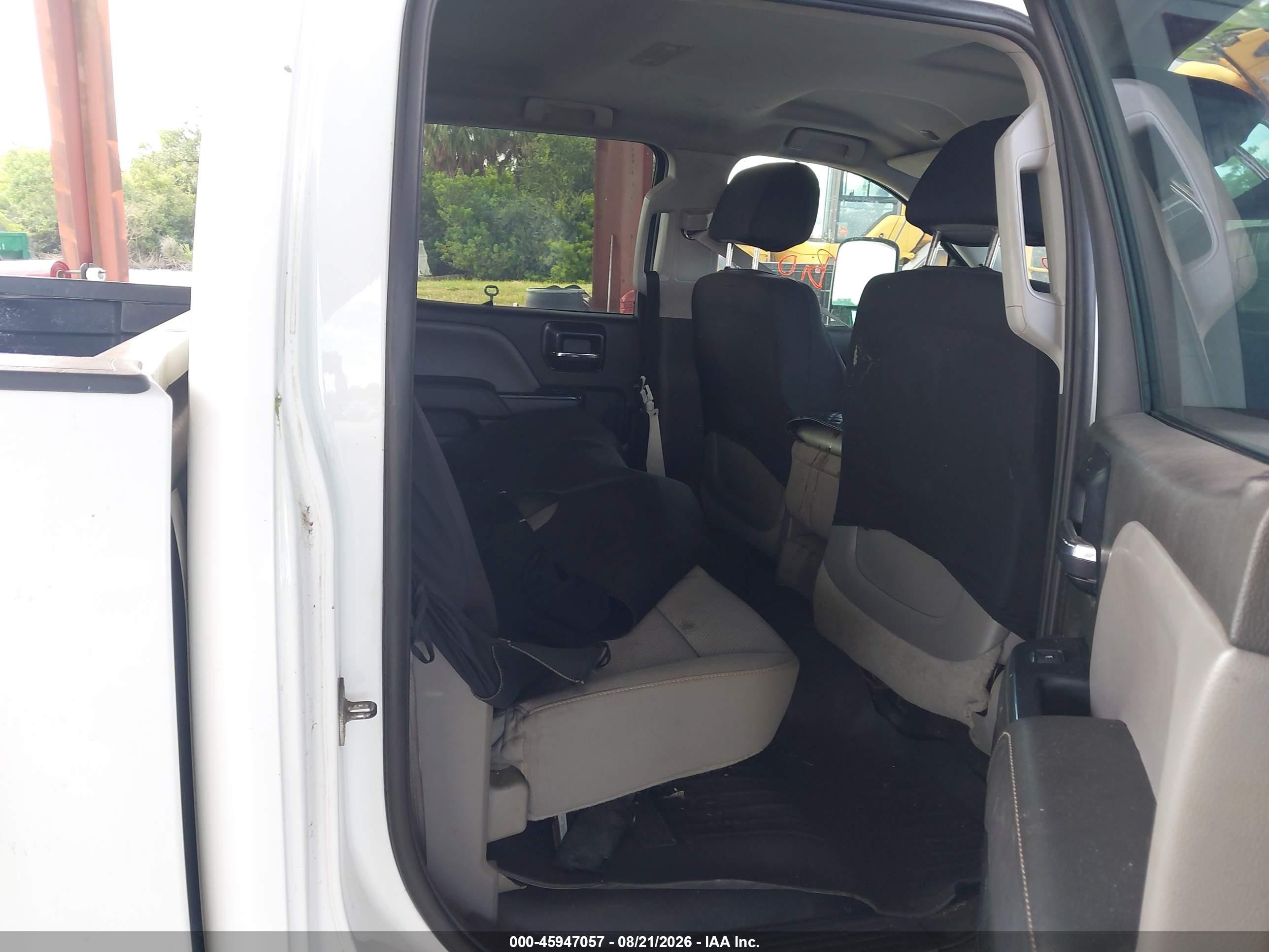 2014 Chevrolet Silverado 1500 Work Truck White vin: 3GCUKPEH6EG193714