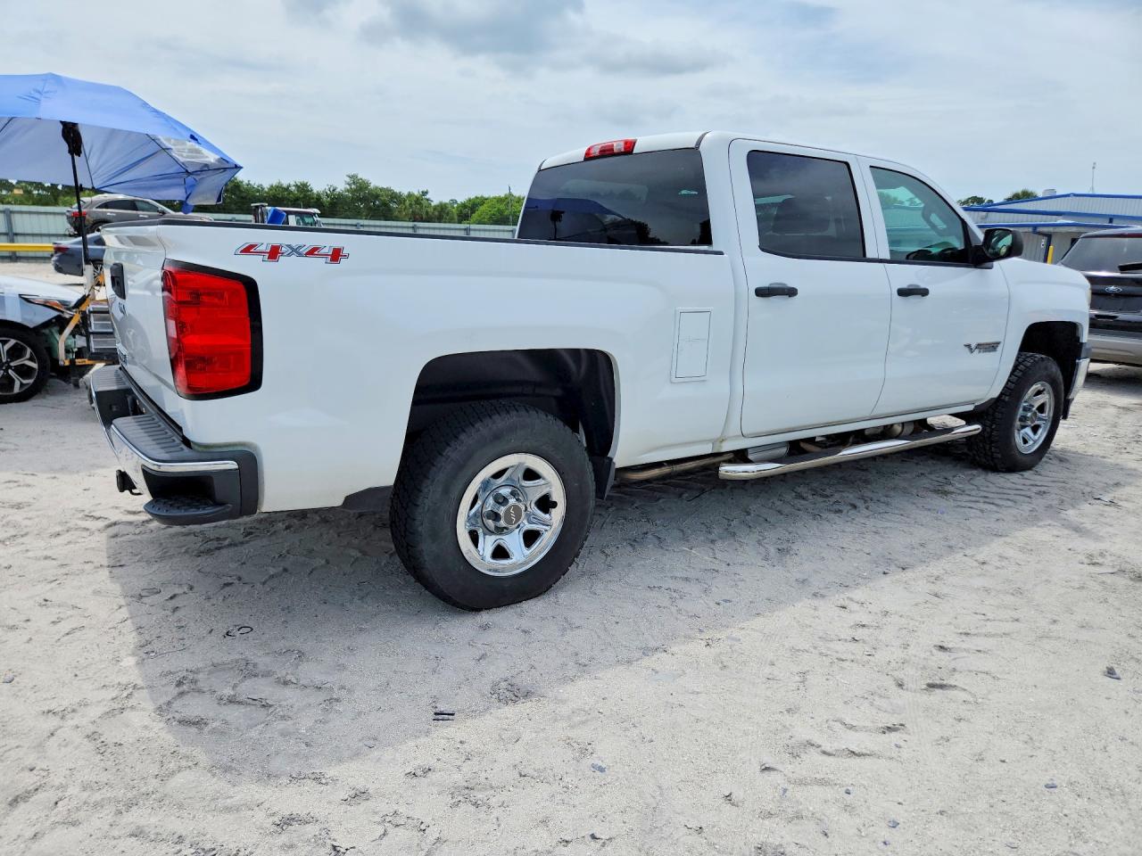 2014 Chevrolet Silverado K1500 Серебряный vin: 3GCUKPEH7EG534764