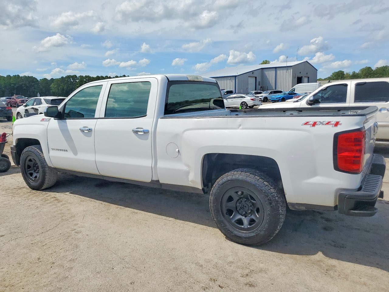 2015 Chevrolet Silverado K1500 White vin: 3GCUKPEH7FG347235