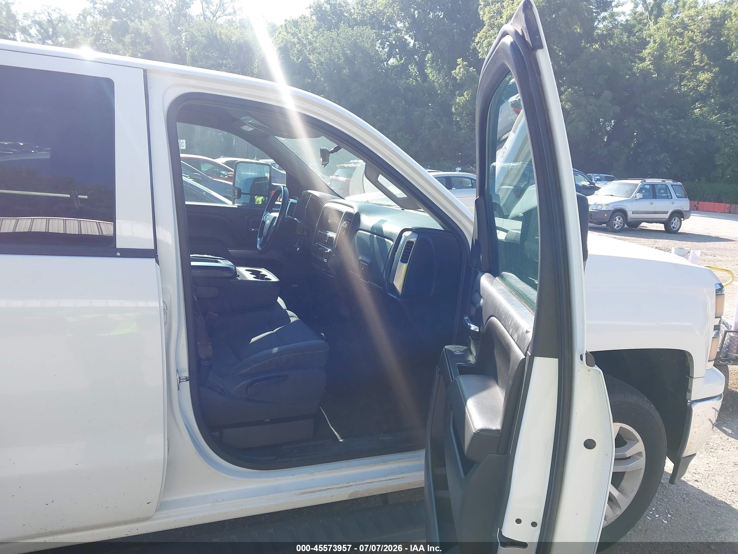 2014 Chevrolet Silverado 1500 Lt White vin: 3GCUKREC0EG399725