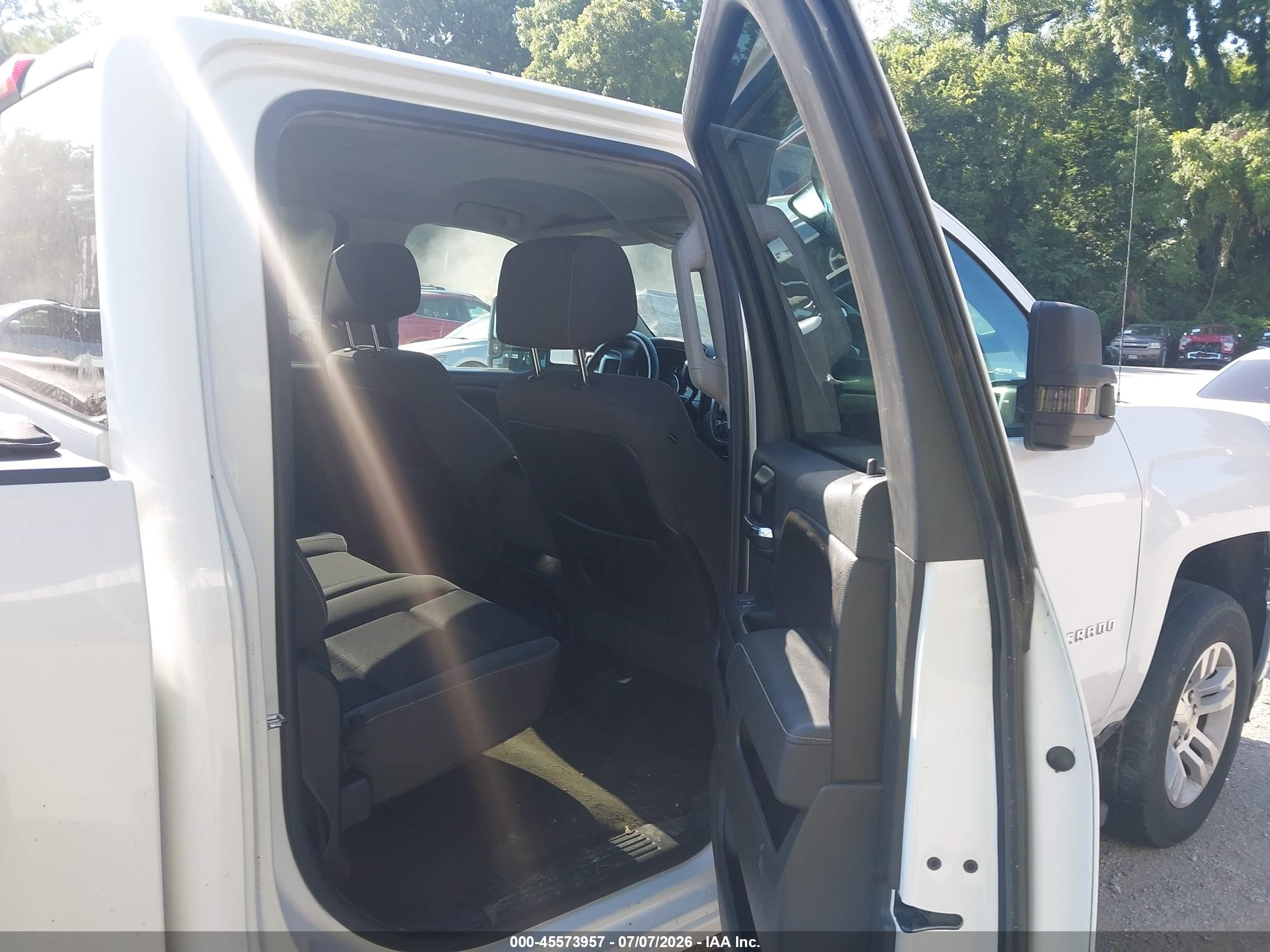 2014 Chevrolet Silverado 1500 Lt White vin: 3GCUKREC0EG399725