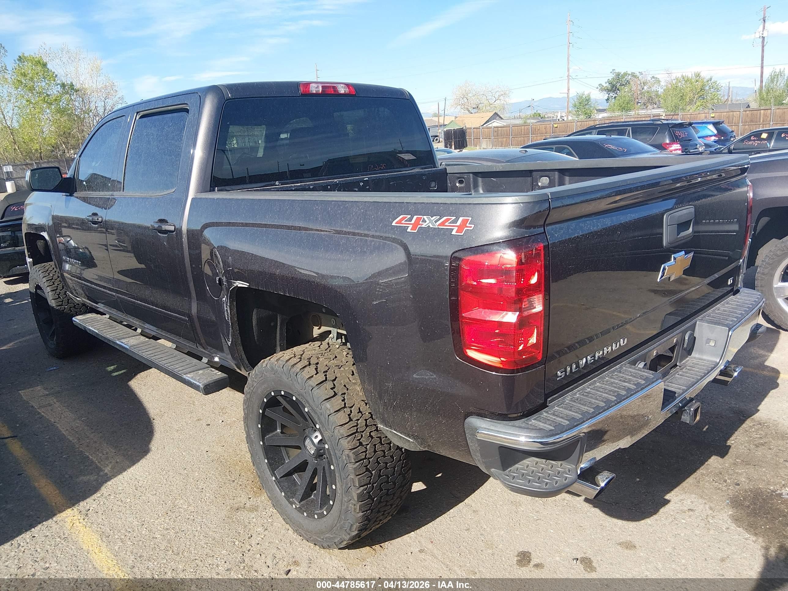 2015 Chevrolet Silverado 1500 1lt Black vin: 3GCUKREC0FG420171