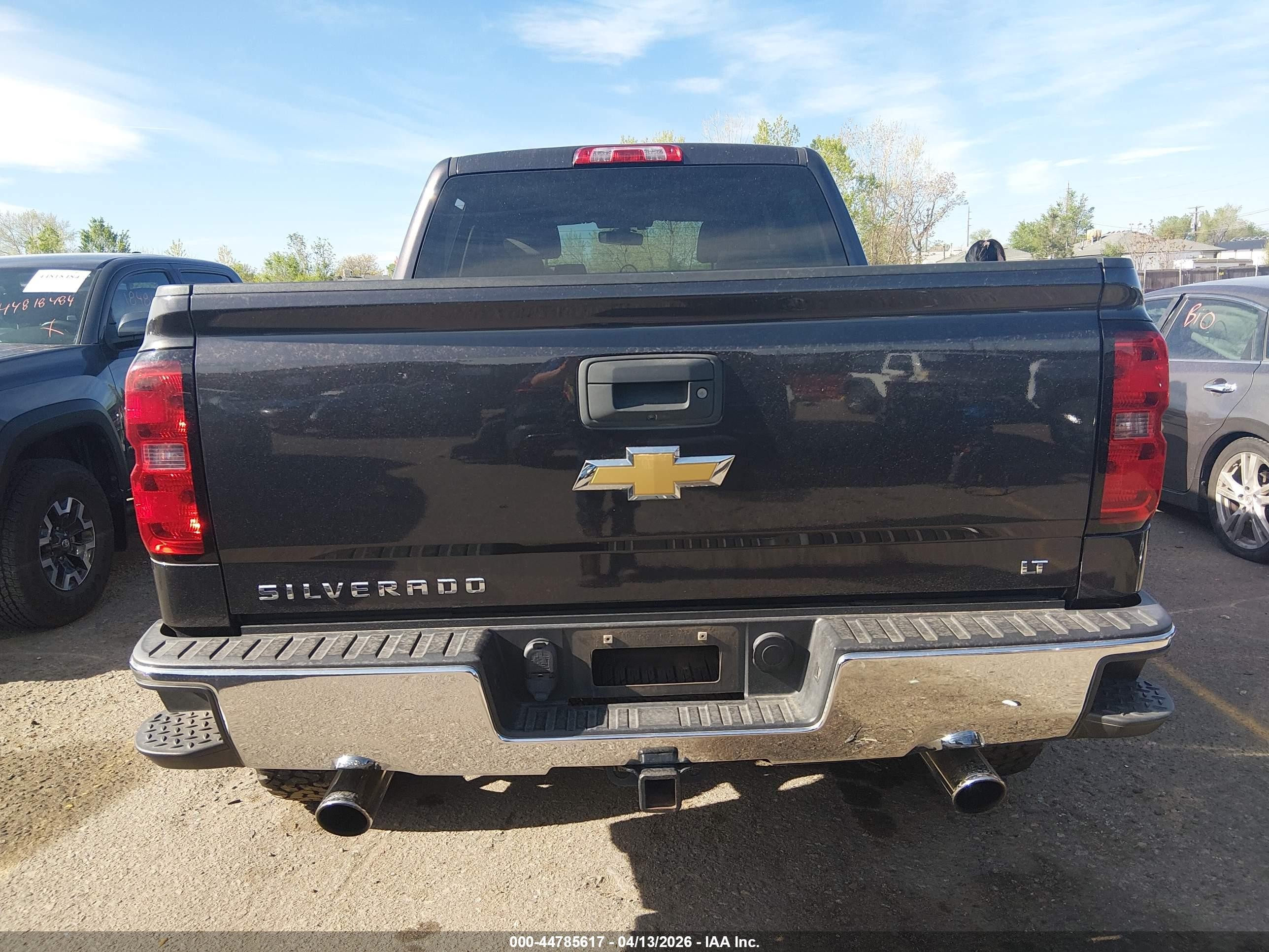 2015 Chevrolet Silverado 1500 1lt Black vin: 3GCUKREC0FG420171