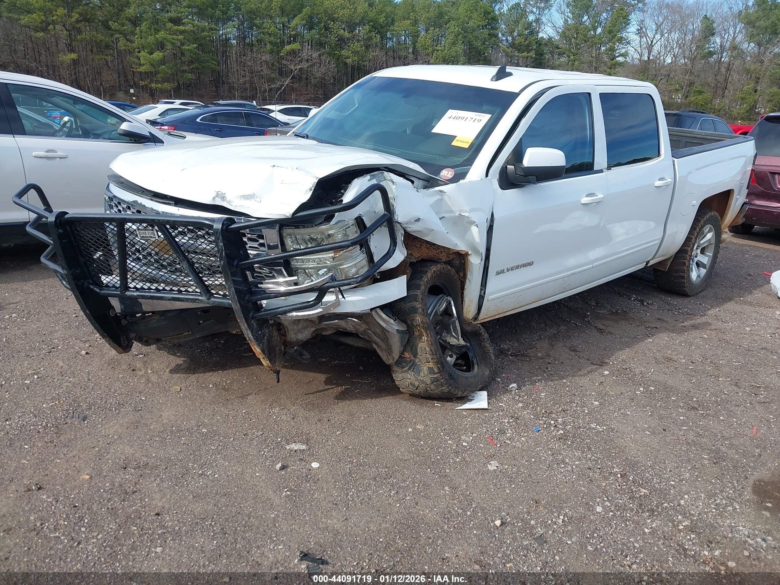 2015 Chevrolet Silverado 1500 1lt Белый vin: 3GCUKREC0FG450349