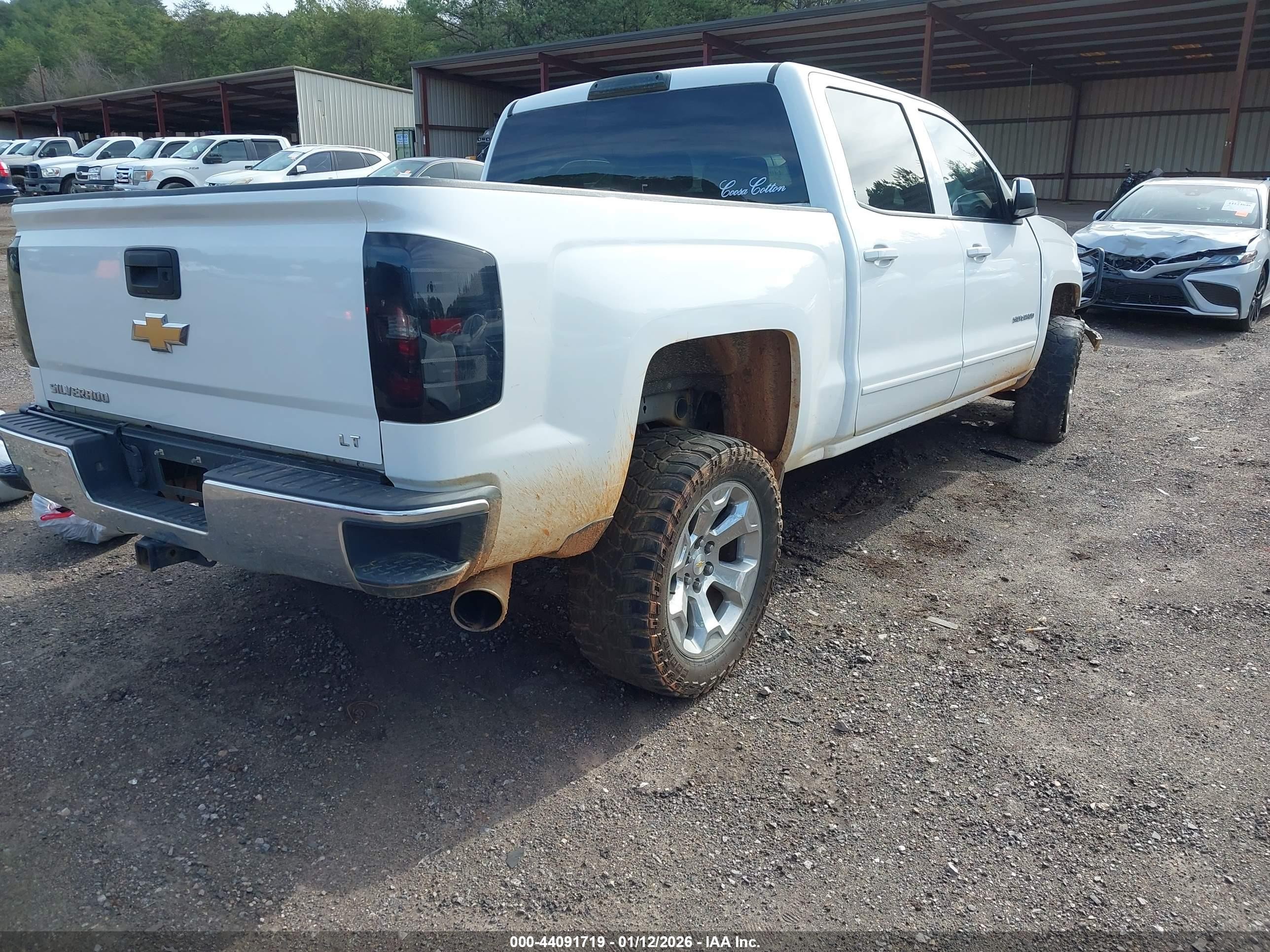 2015 Chevrolet Silverado 1500 1lt Белый vin: 3GCUKREC0FG450349