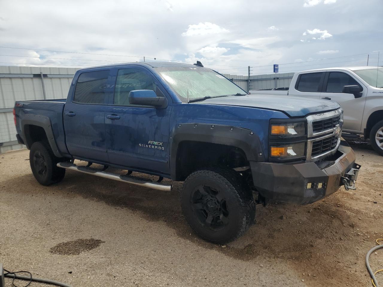 2015 Chevrolet Silverado K1500 Lt Blue vin: 3GCUKREC0FG474411 Damage: Right Rear Wheel, Aftermarket, Replacement Required