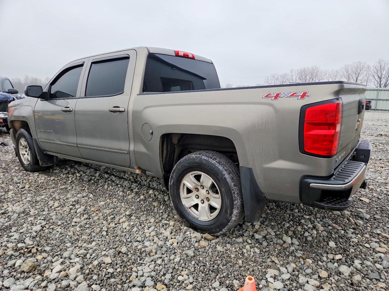 2017 Chevrolet Silverado K1500 Lt Серый vin: 3GCUKREC0HG300308