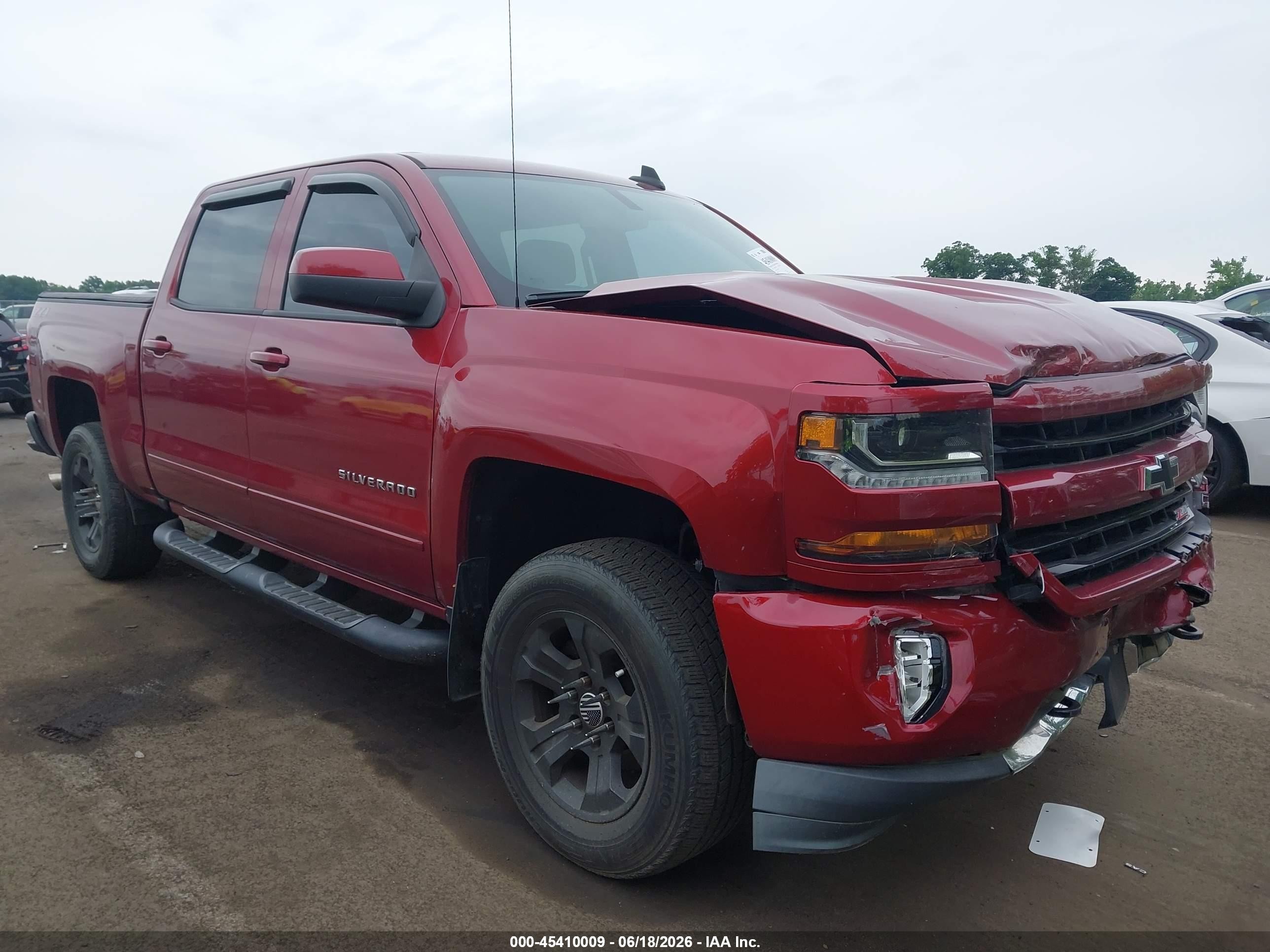 2018 Chevrolet Silverado 1500 Lt Red vin: 3GCUKREC0JG320080
